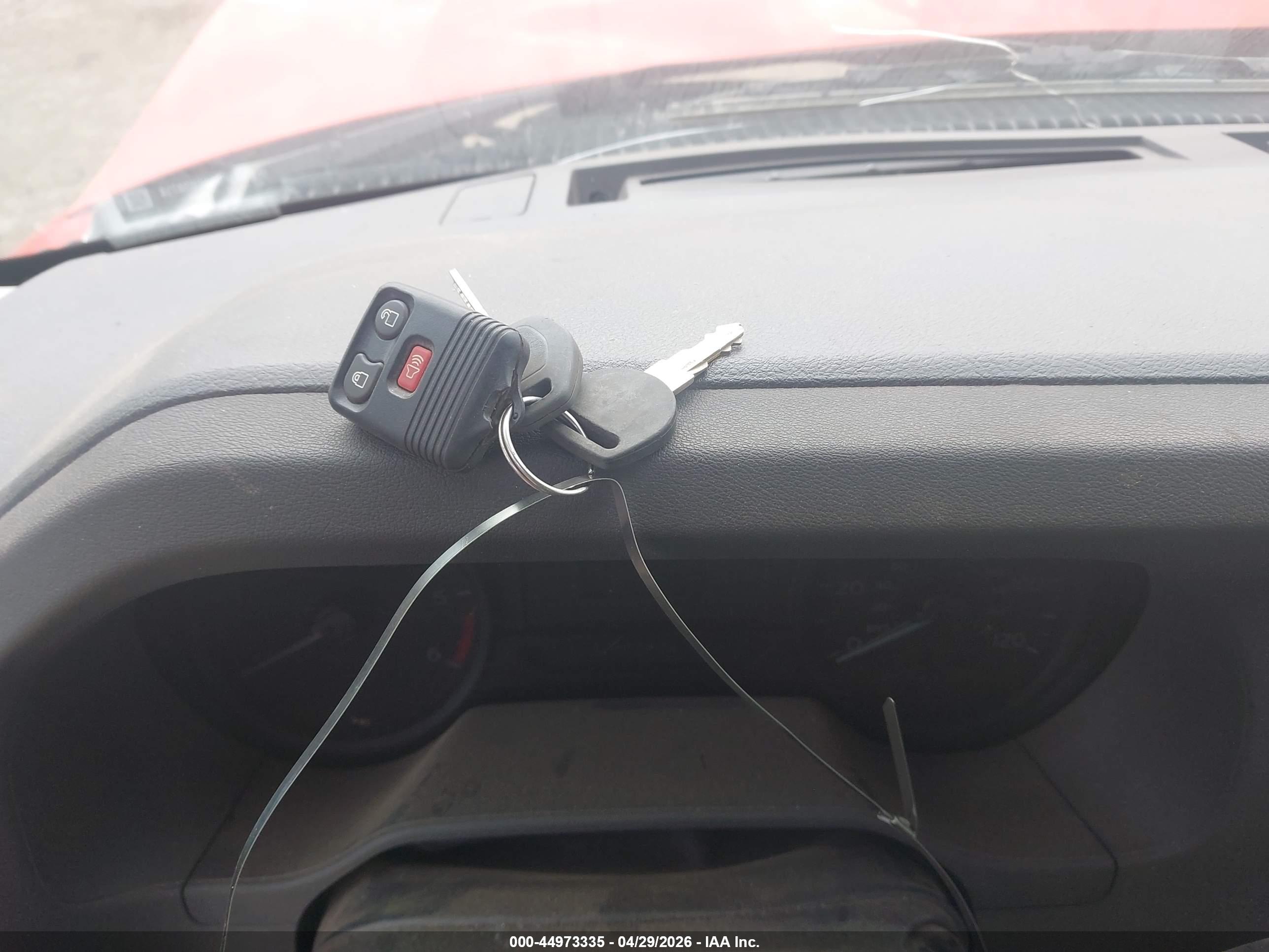 FORD E-350 image 11