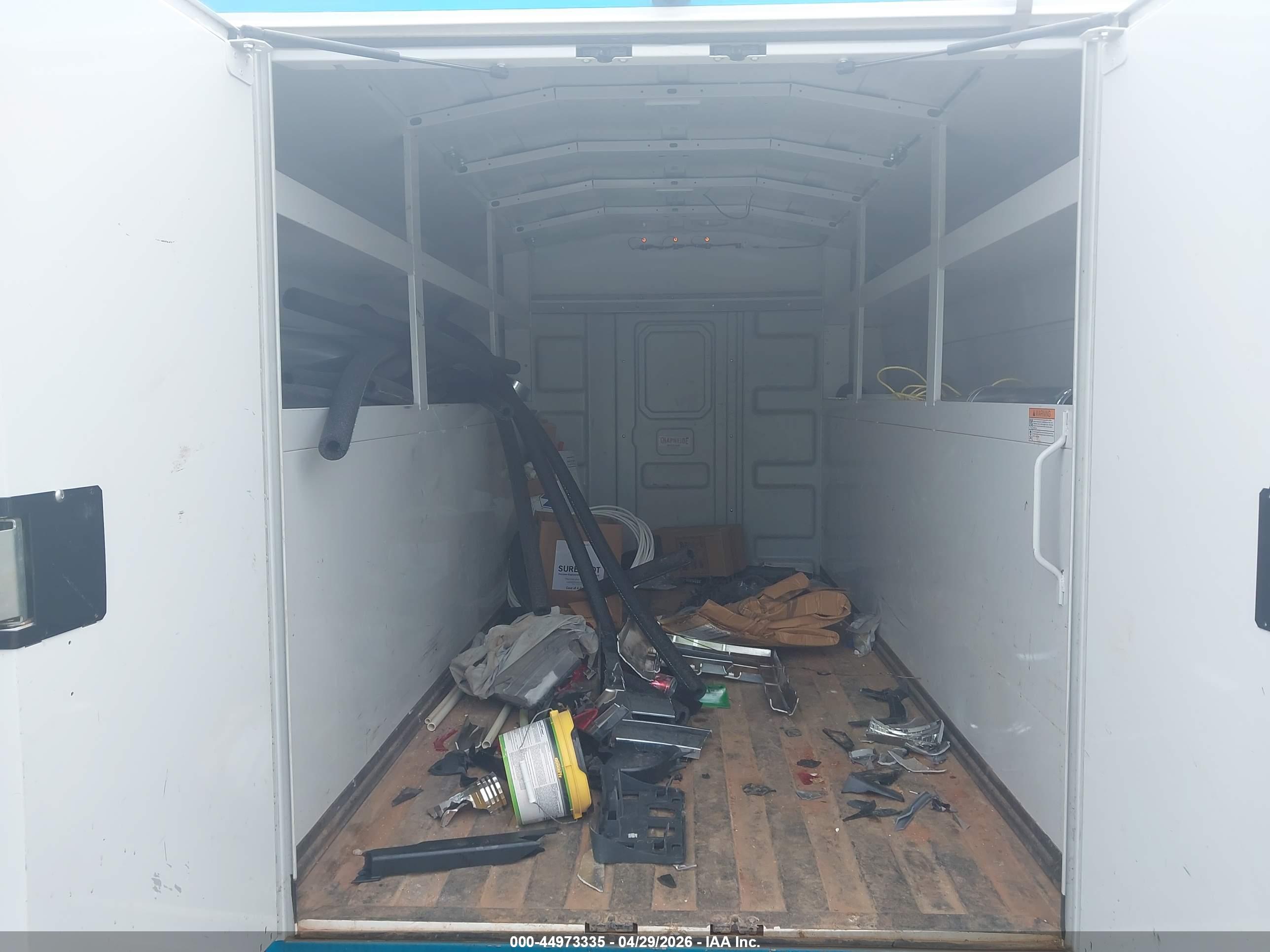 FORD E-350 image 7