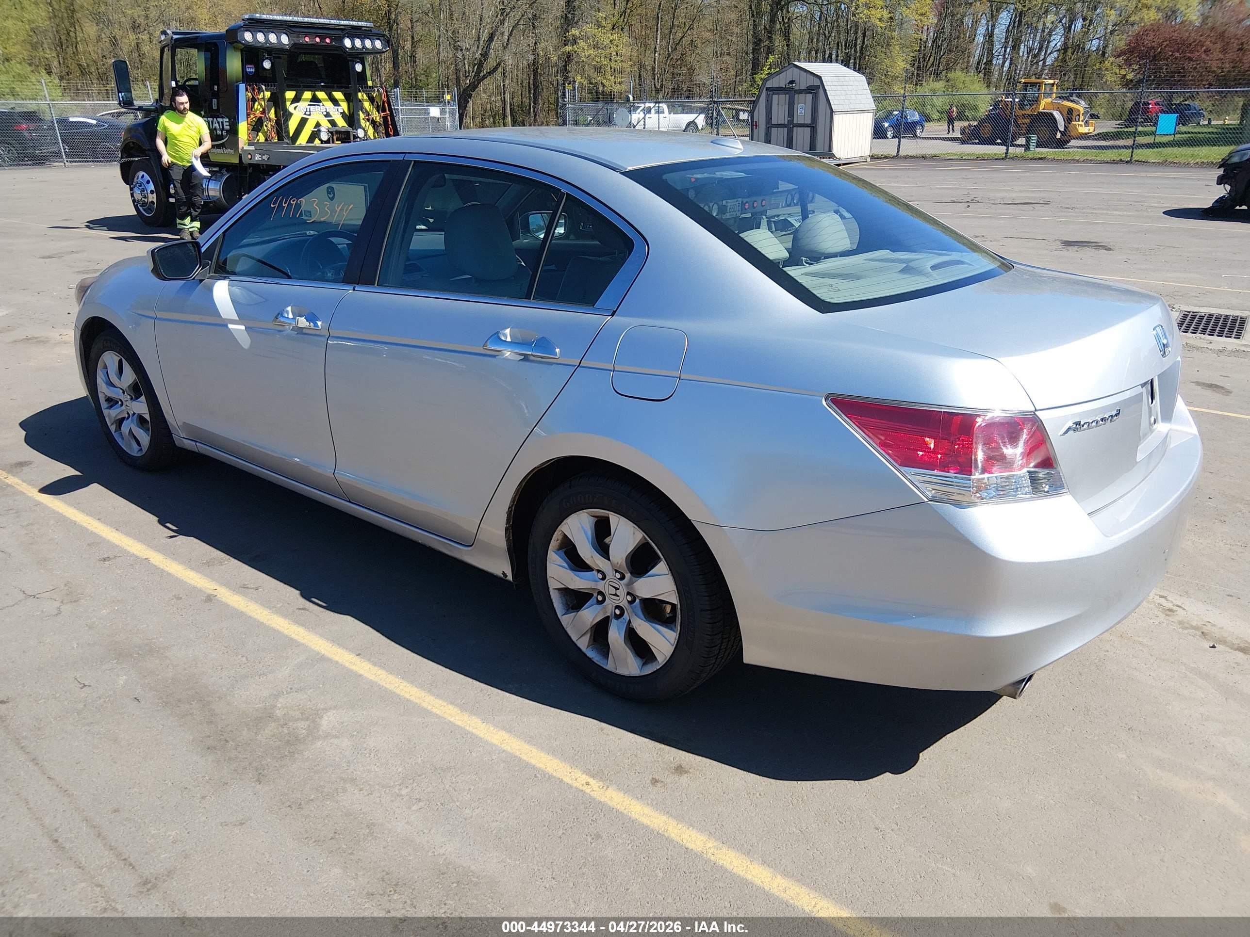 HONDA ACCORD image 3