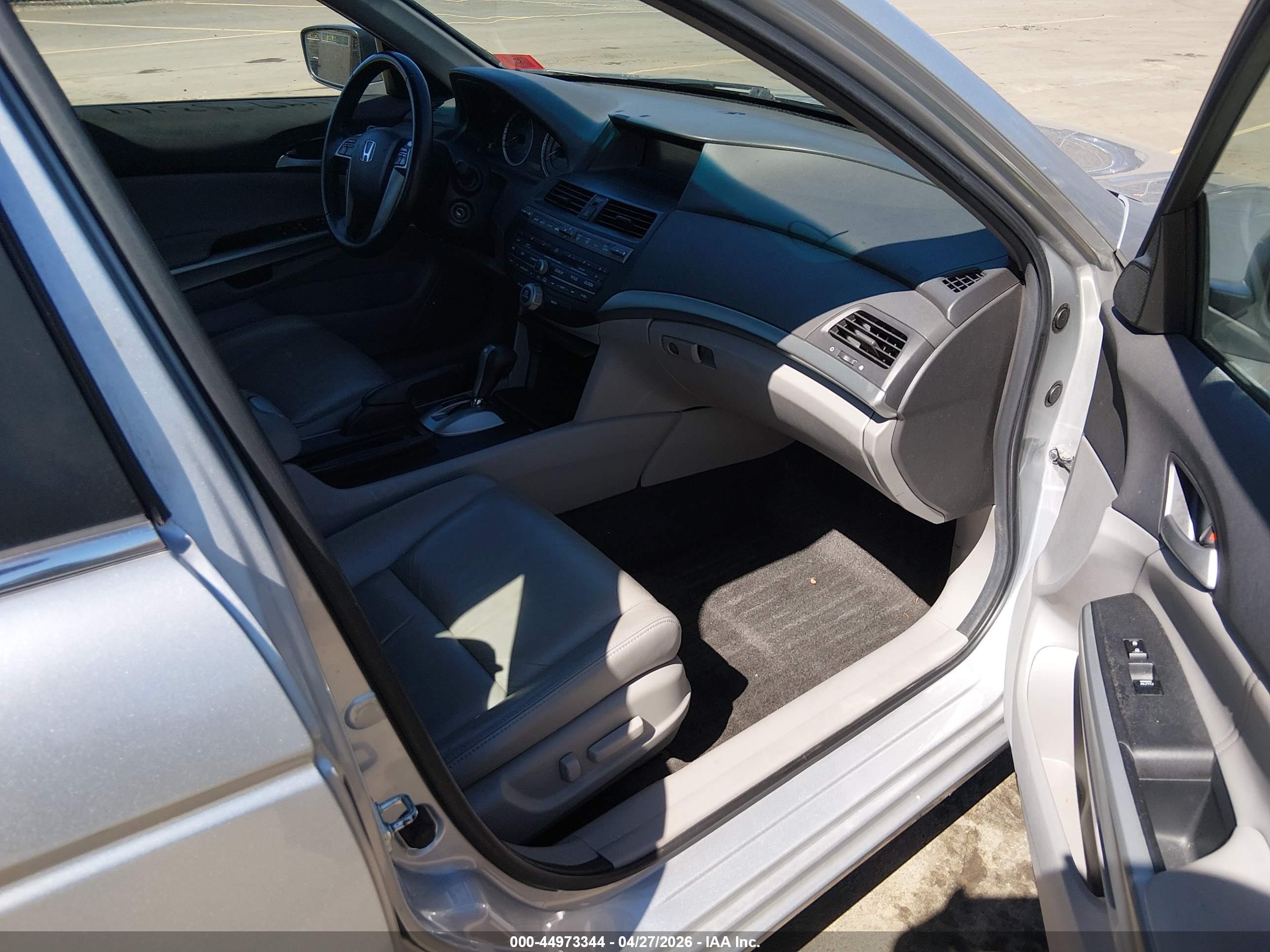 HONDA ACCORD image 5