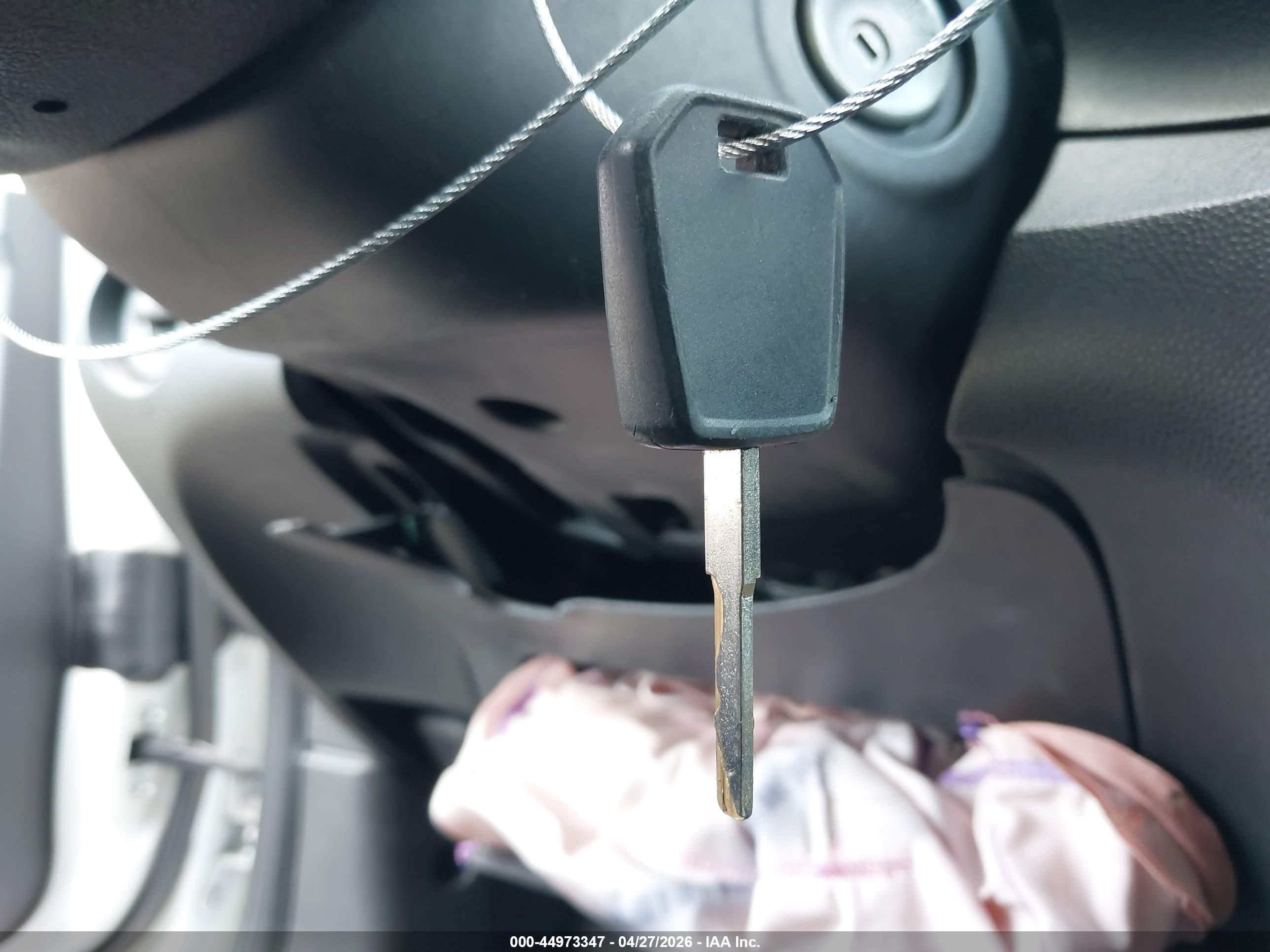 FORD FIESTA image 11