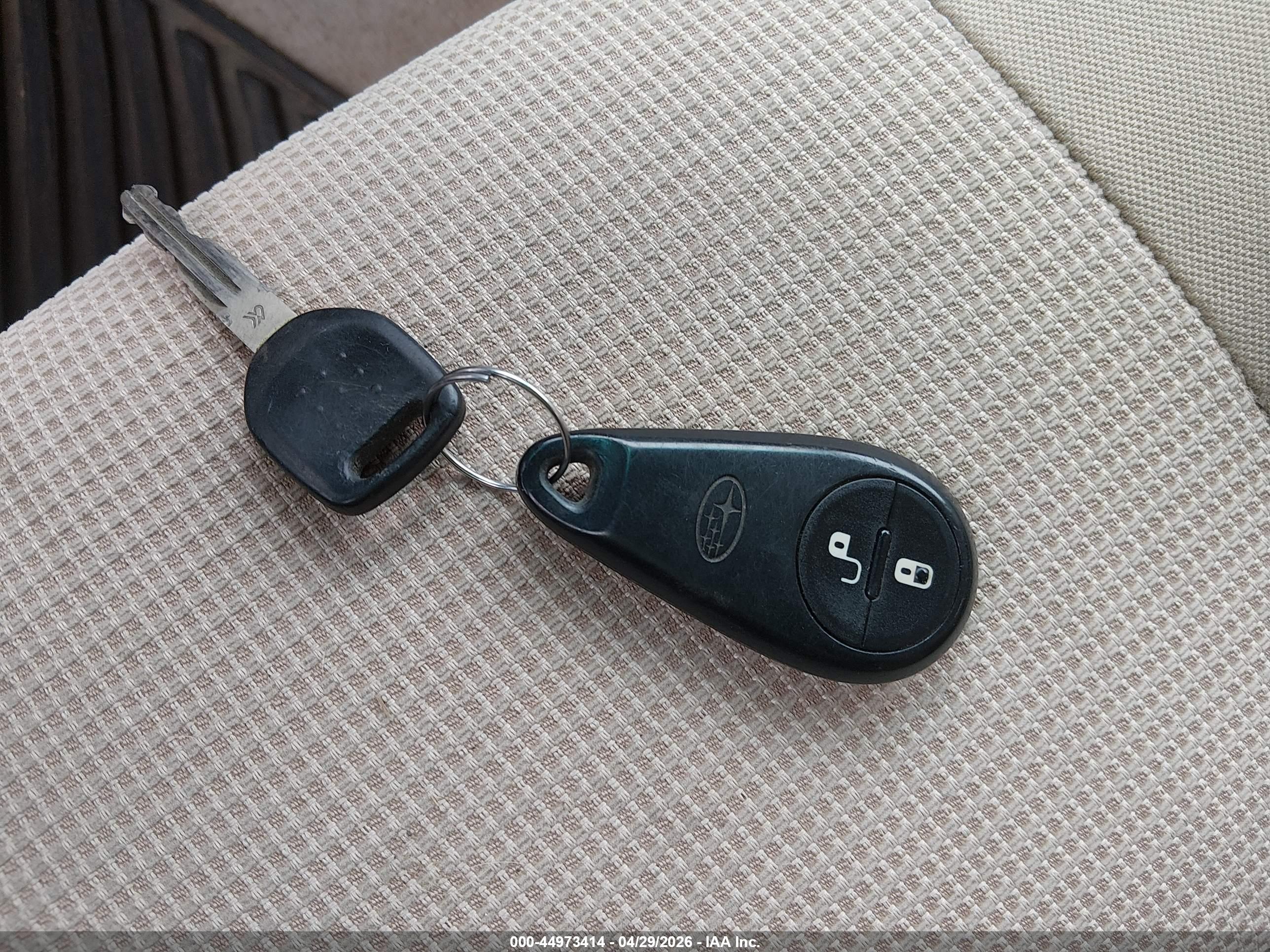SUBARU FORESTER image 11