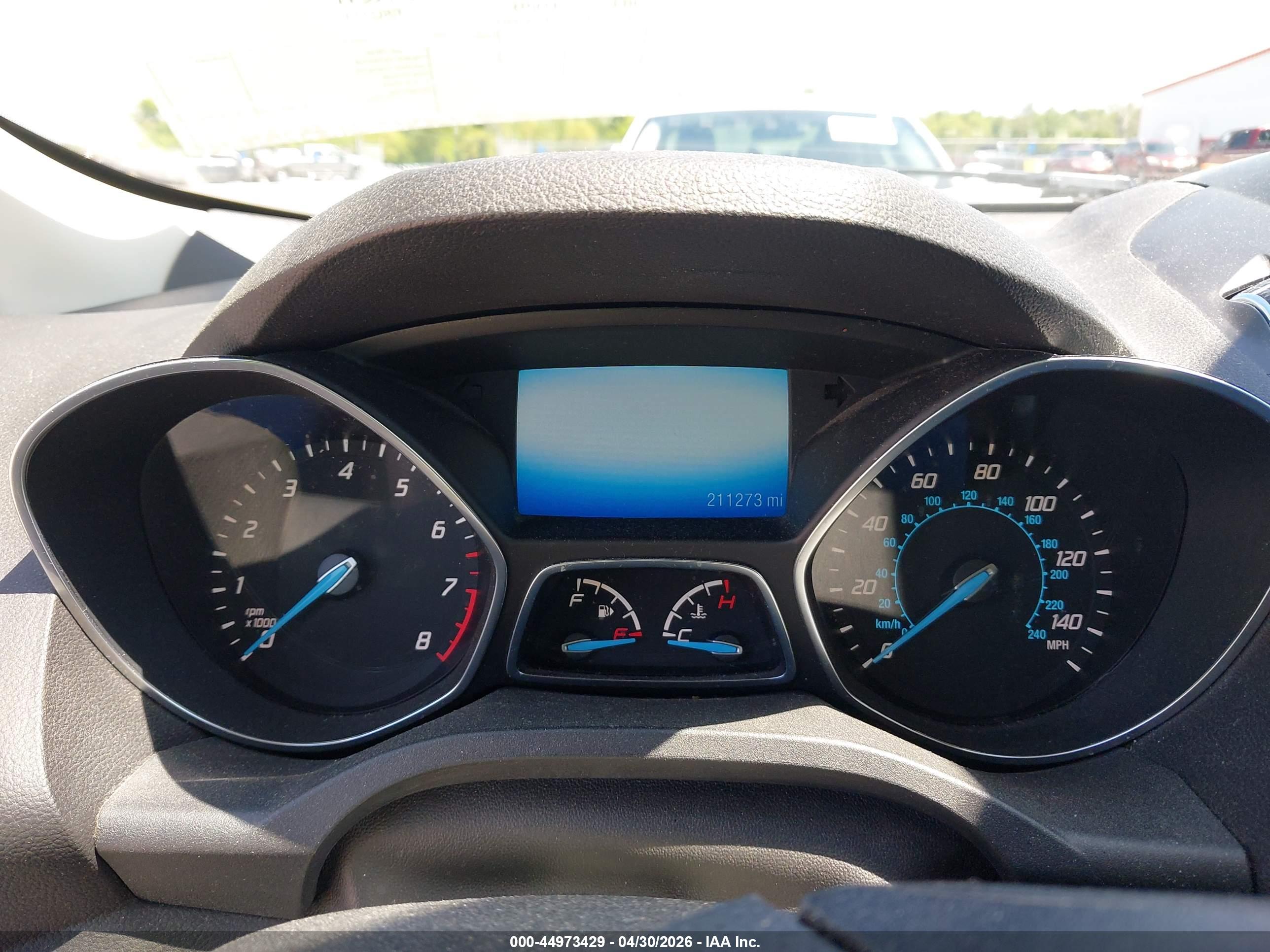FORD ESCAPE image 7