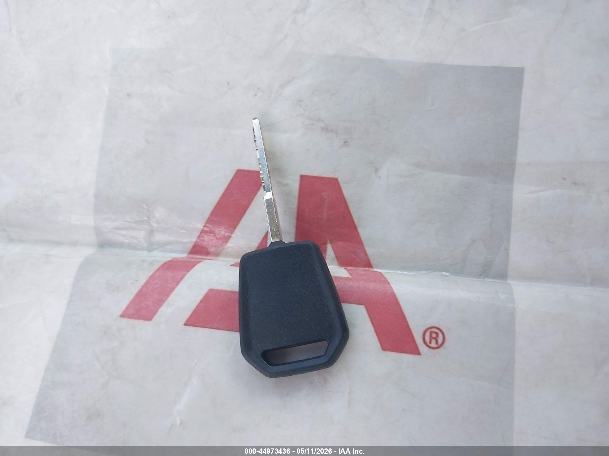 FORD FUSION image 11