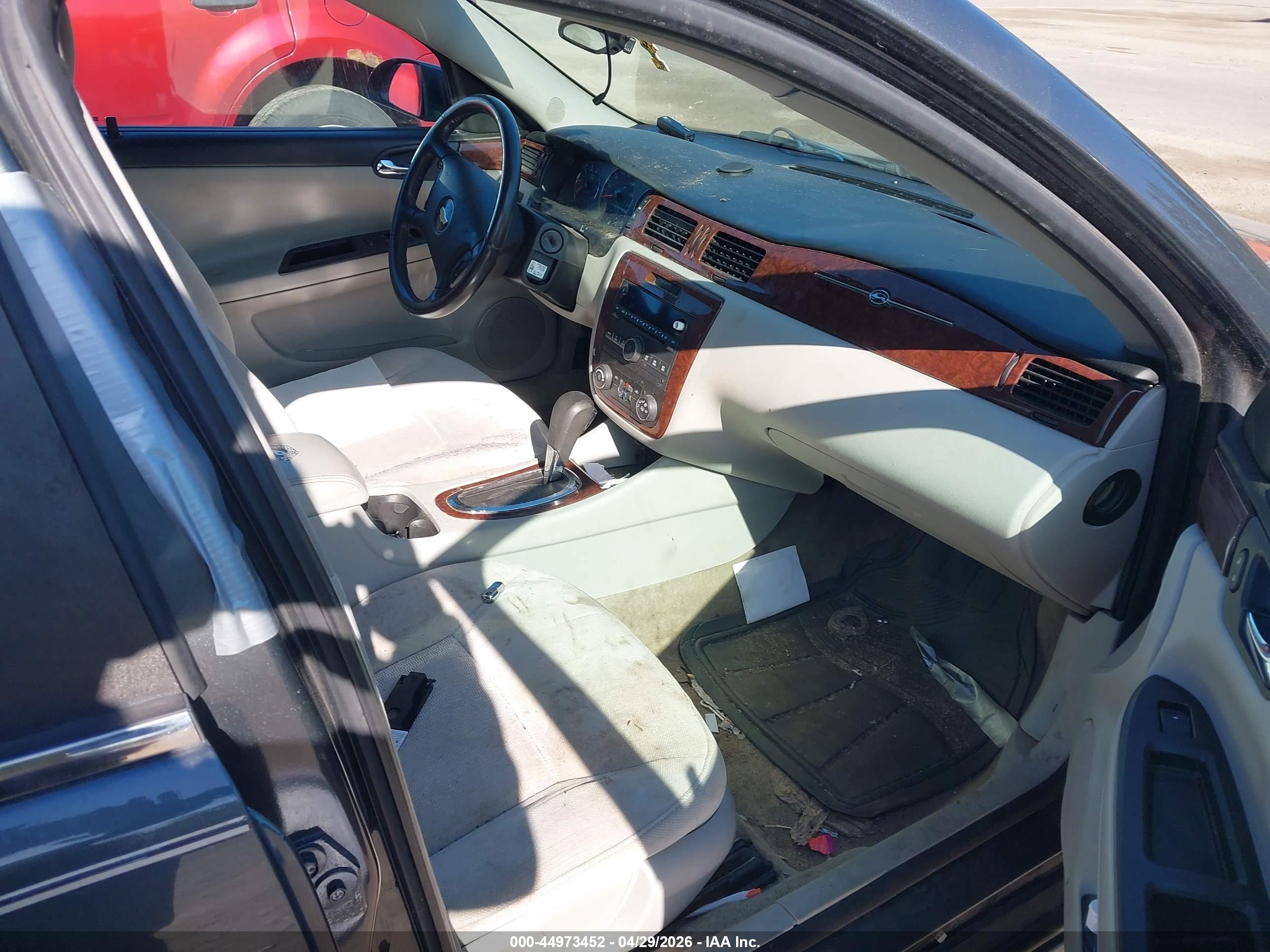 CHEVROLET IMPALA image 5