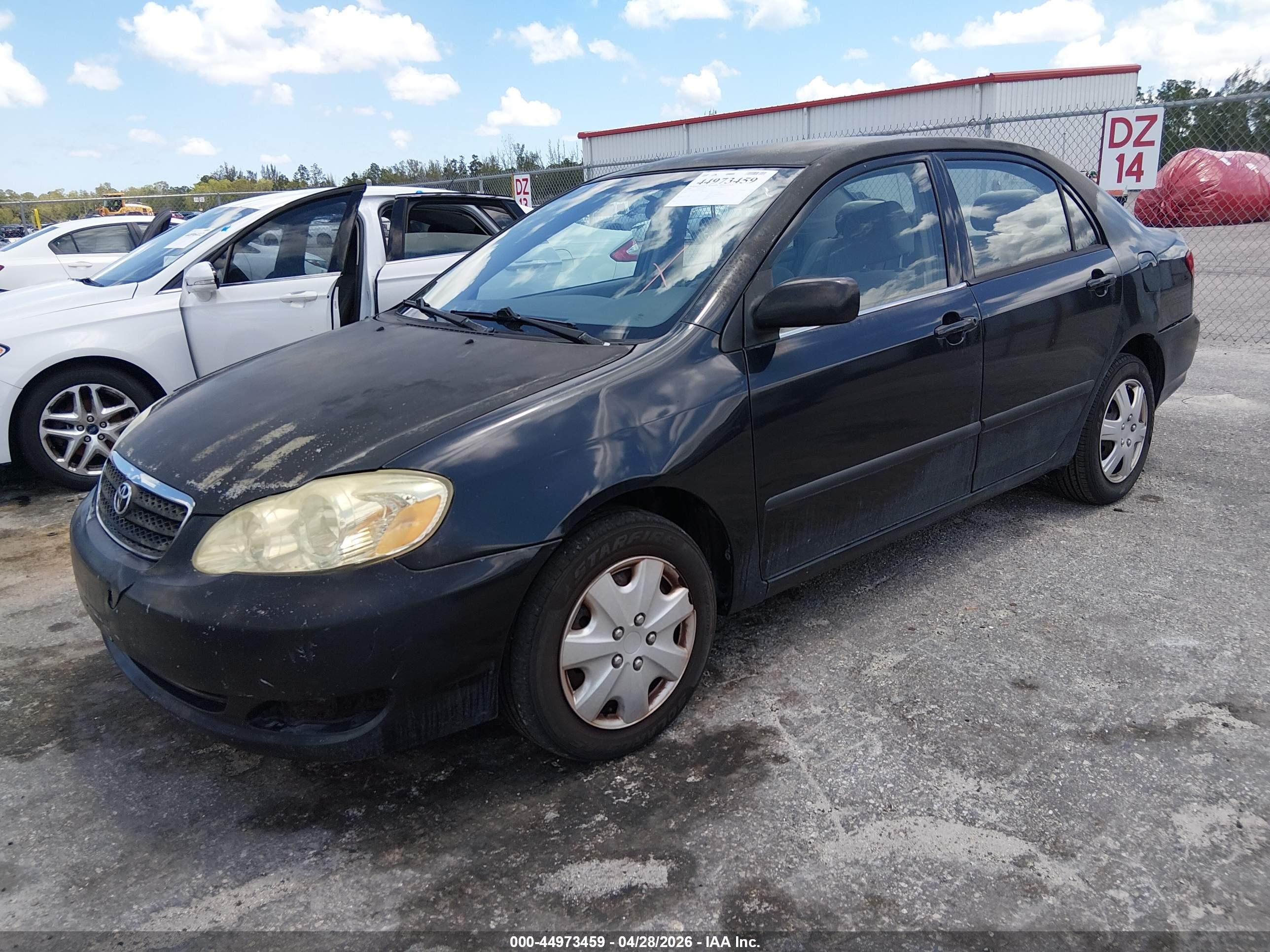 TOYOTA COROLLA image 2