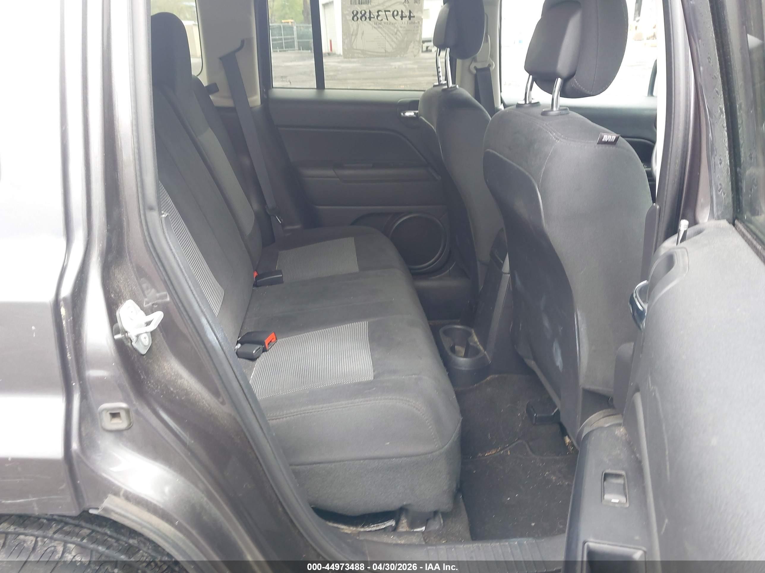 JEEP PATRIOT image 8