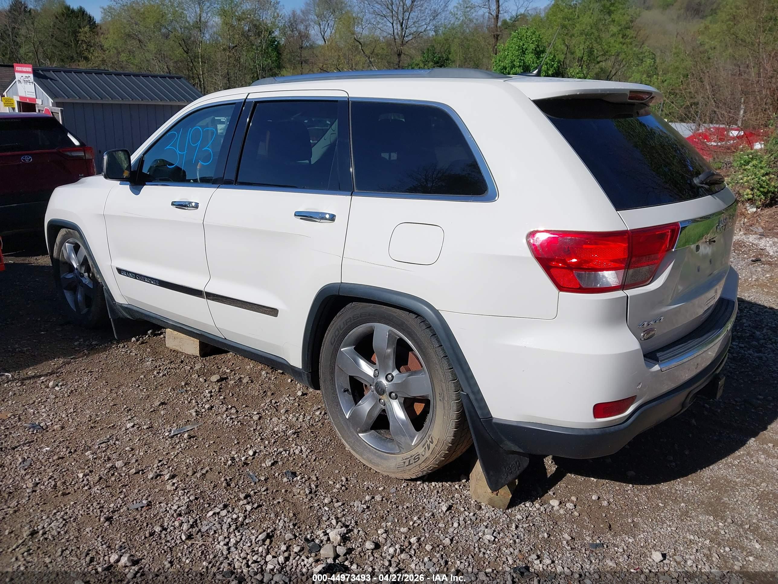 JEEP GRAND image 3