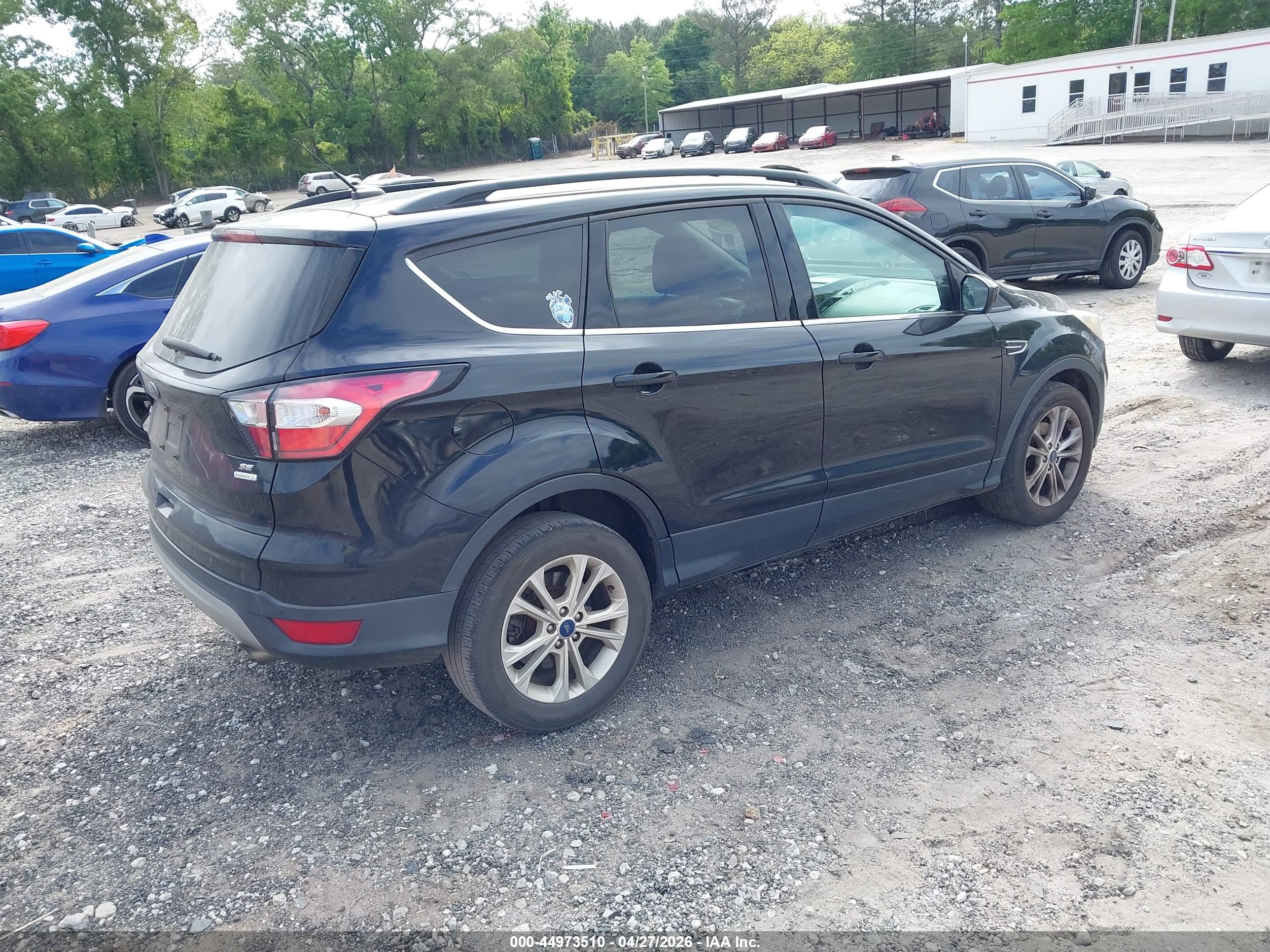 FORD ESCAPE image 4