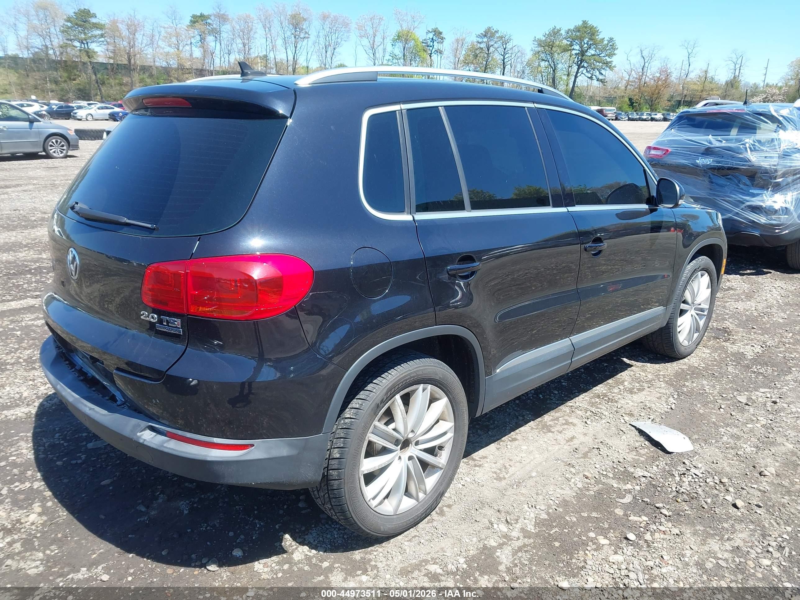 VOLKSWAGEN TIGUAN image 4