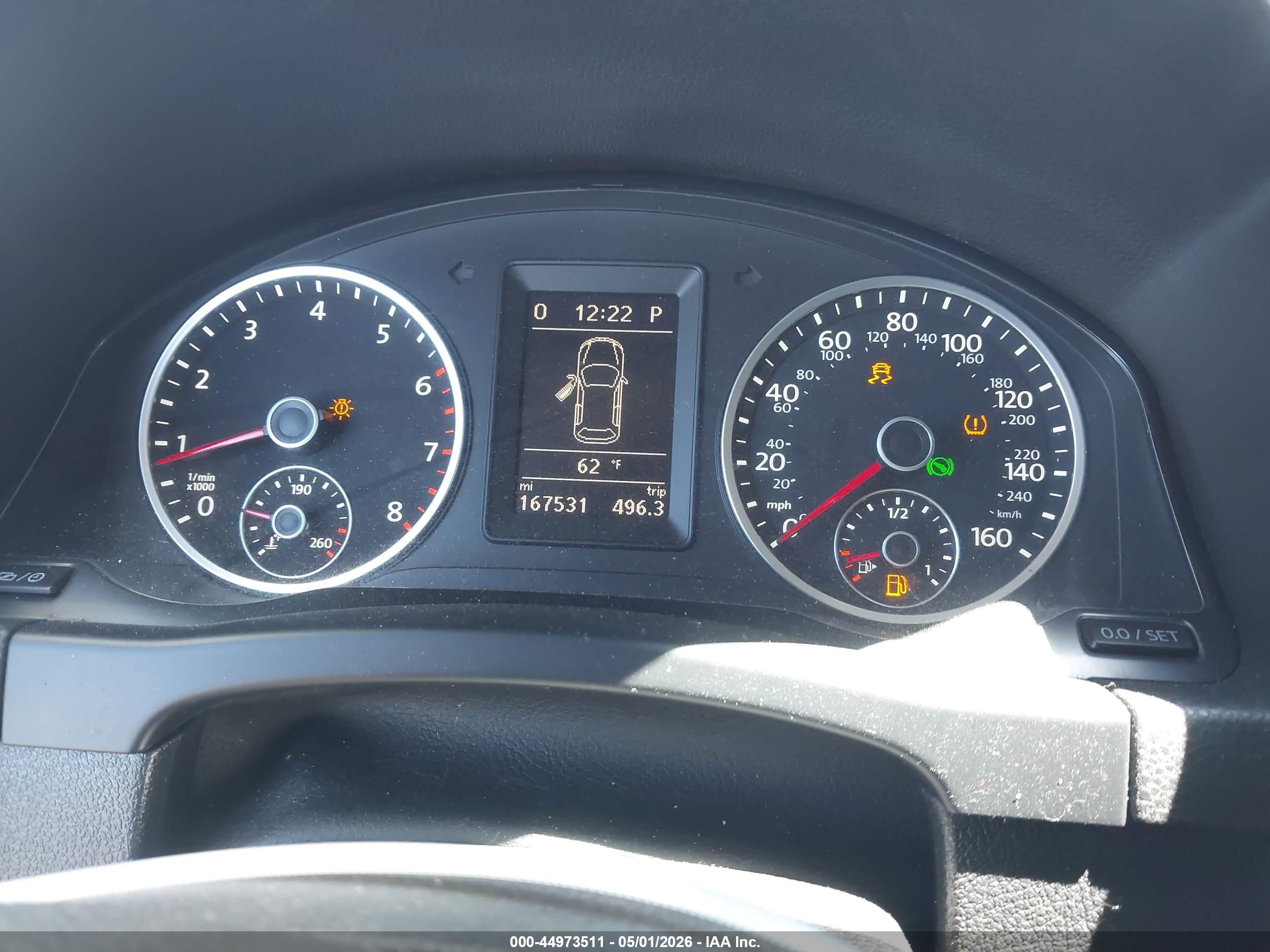 VOLKSWAGEN TIGUAN image 7