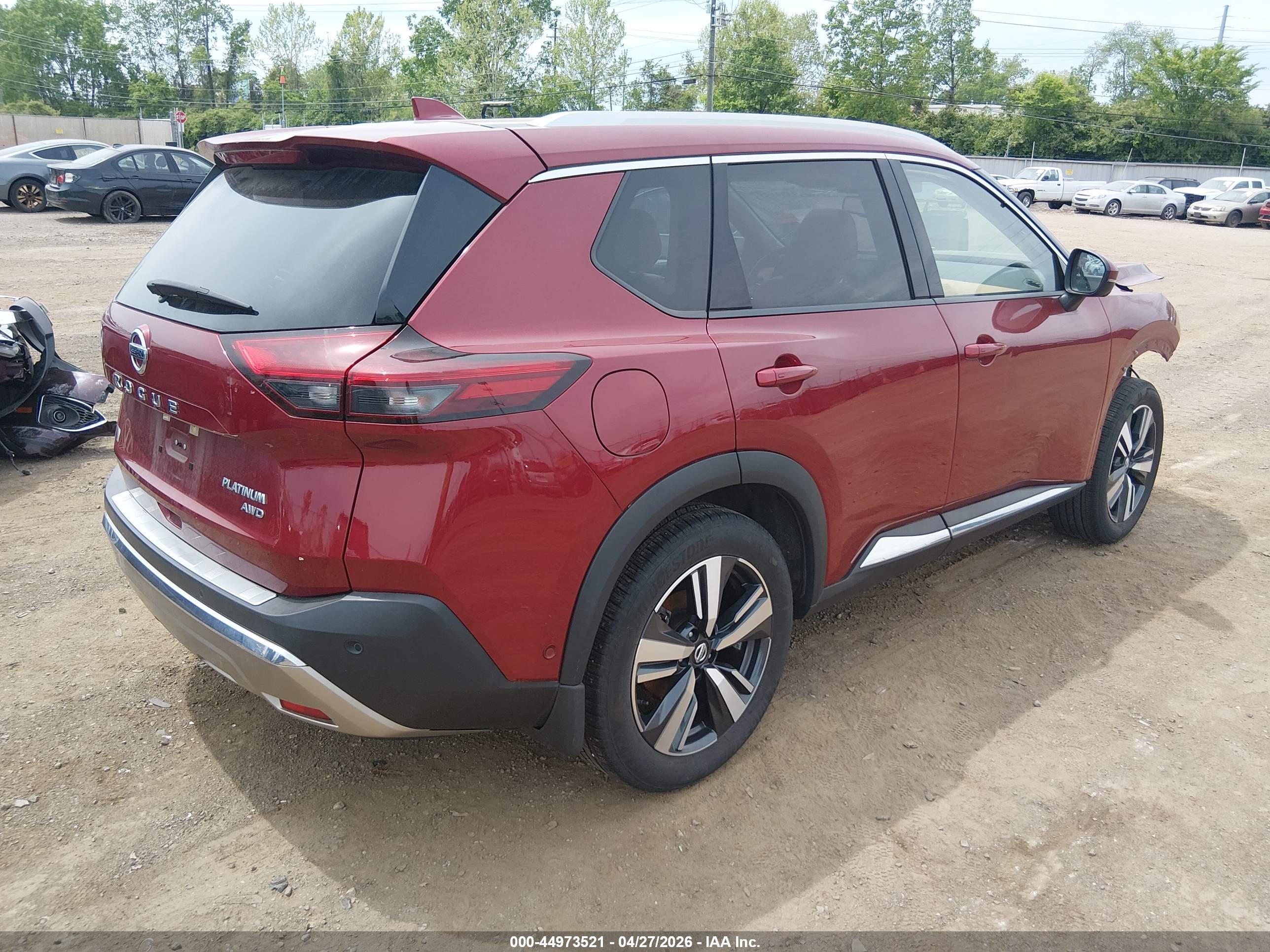 NISSAN ROGUE image 4