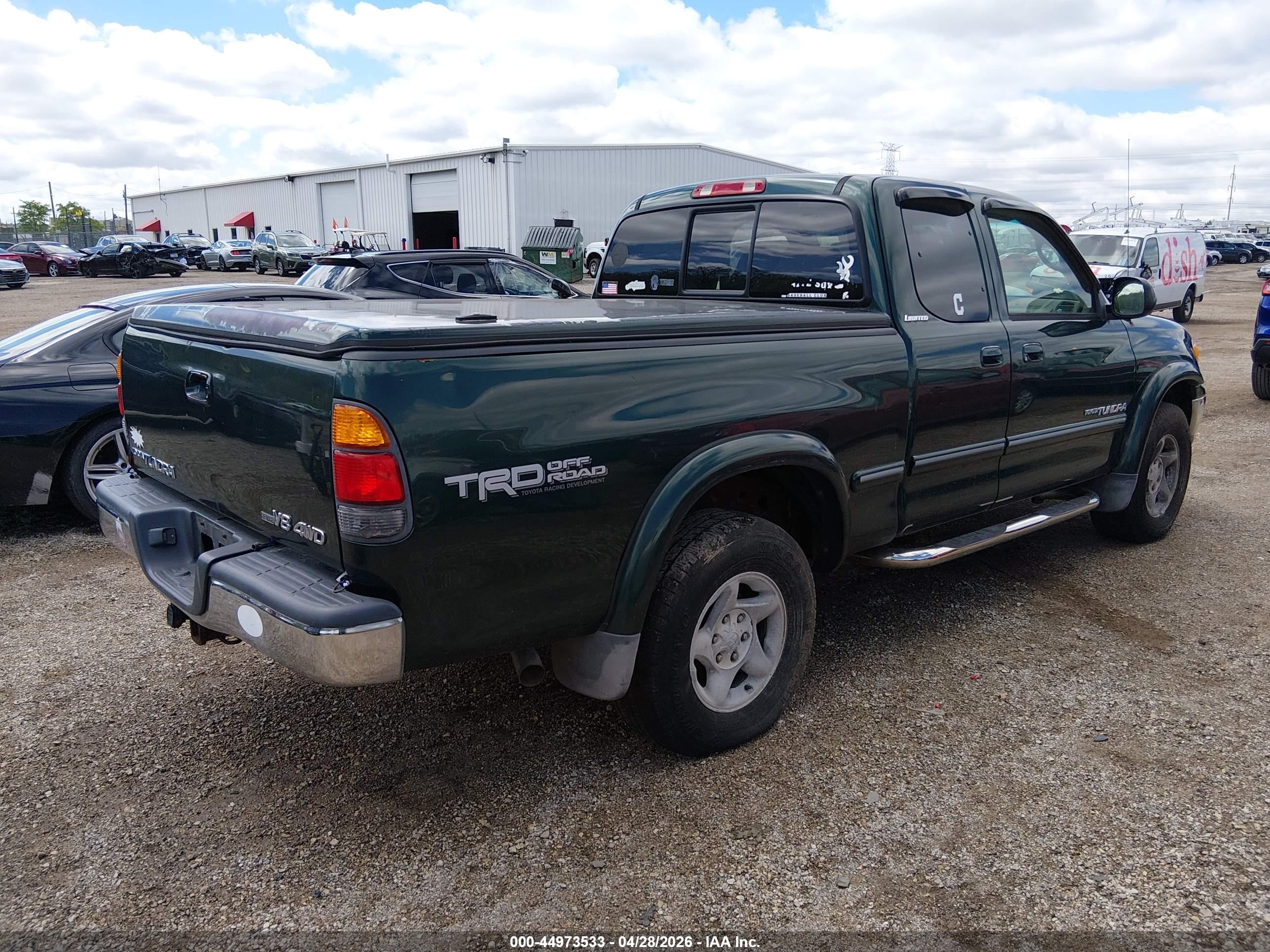 TOYOTA TUNDRA image 4