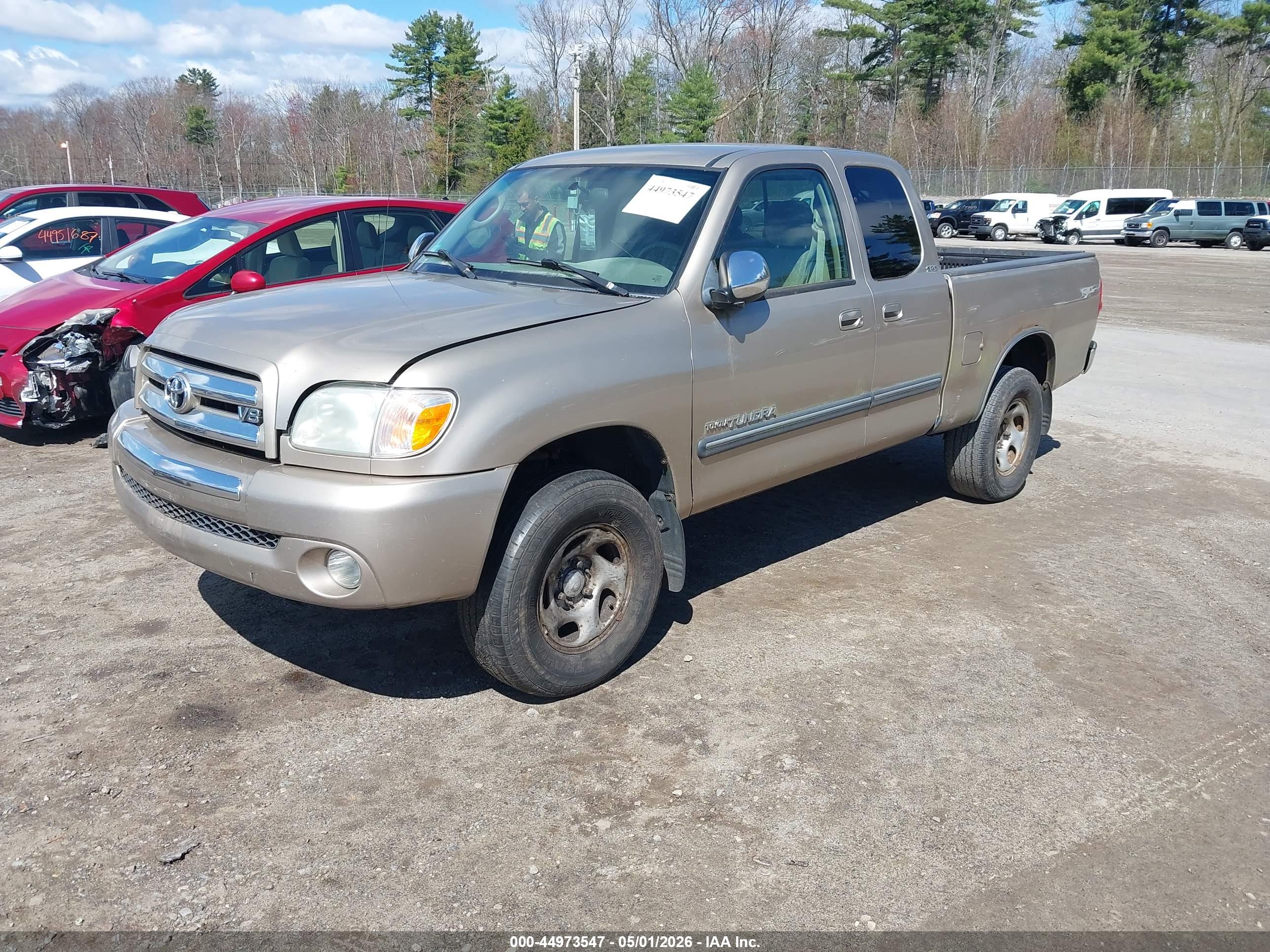 TOYOTA TUNDRA image 2