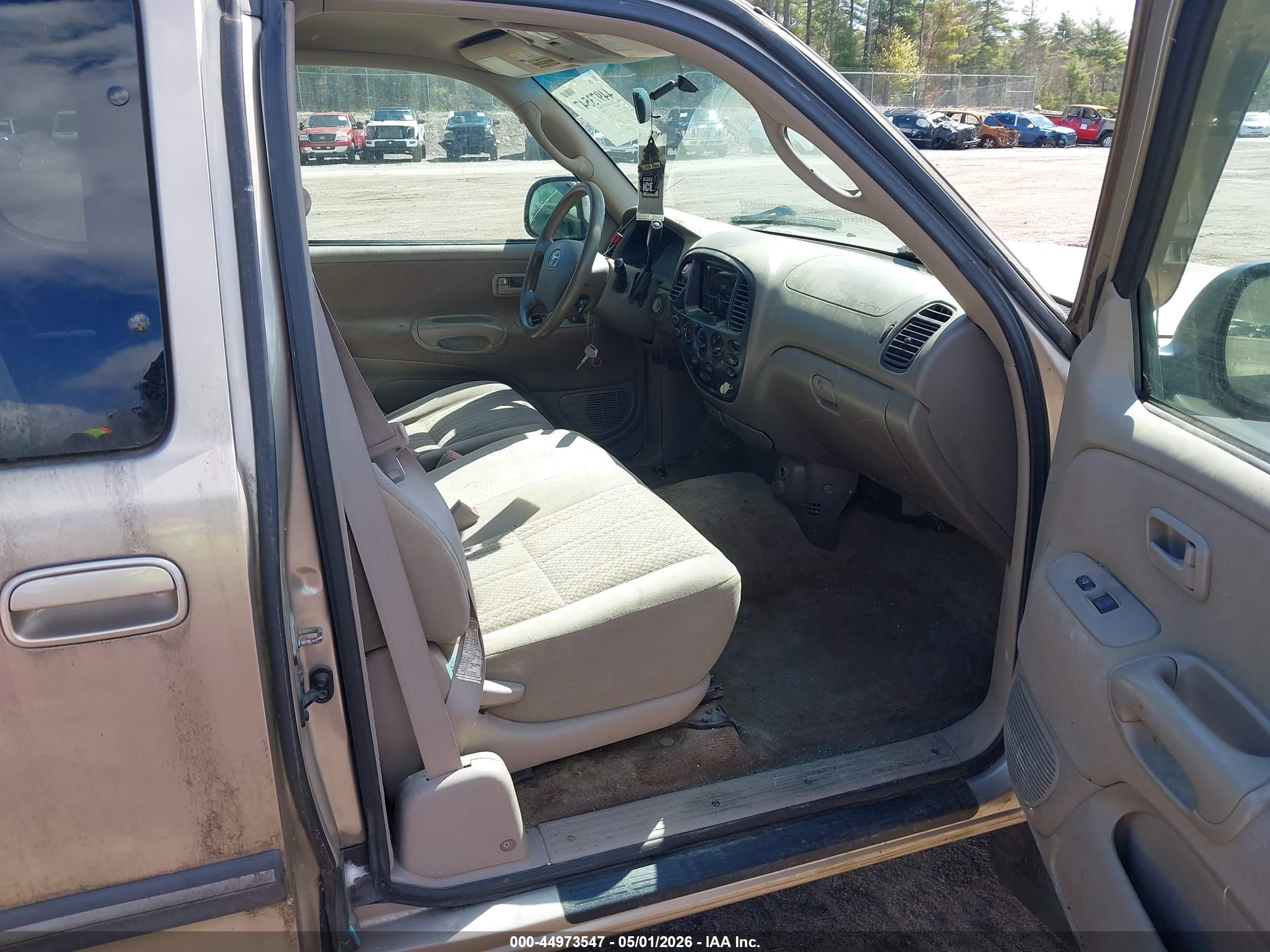 TOYOTA TUNDRA image 5