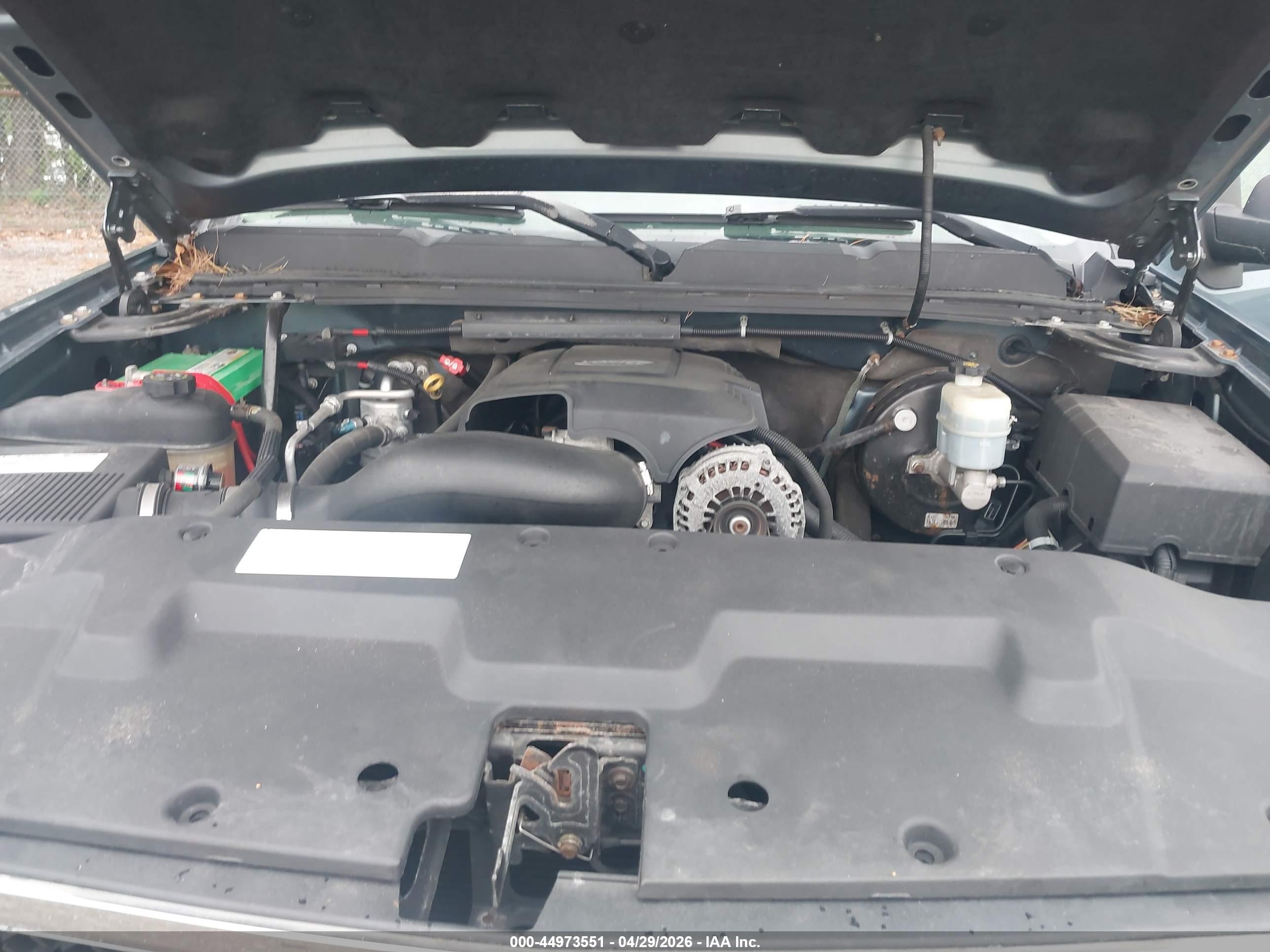 CHEVROLET SILVERADO image 10