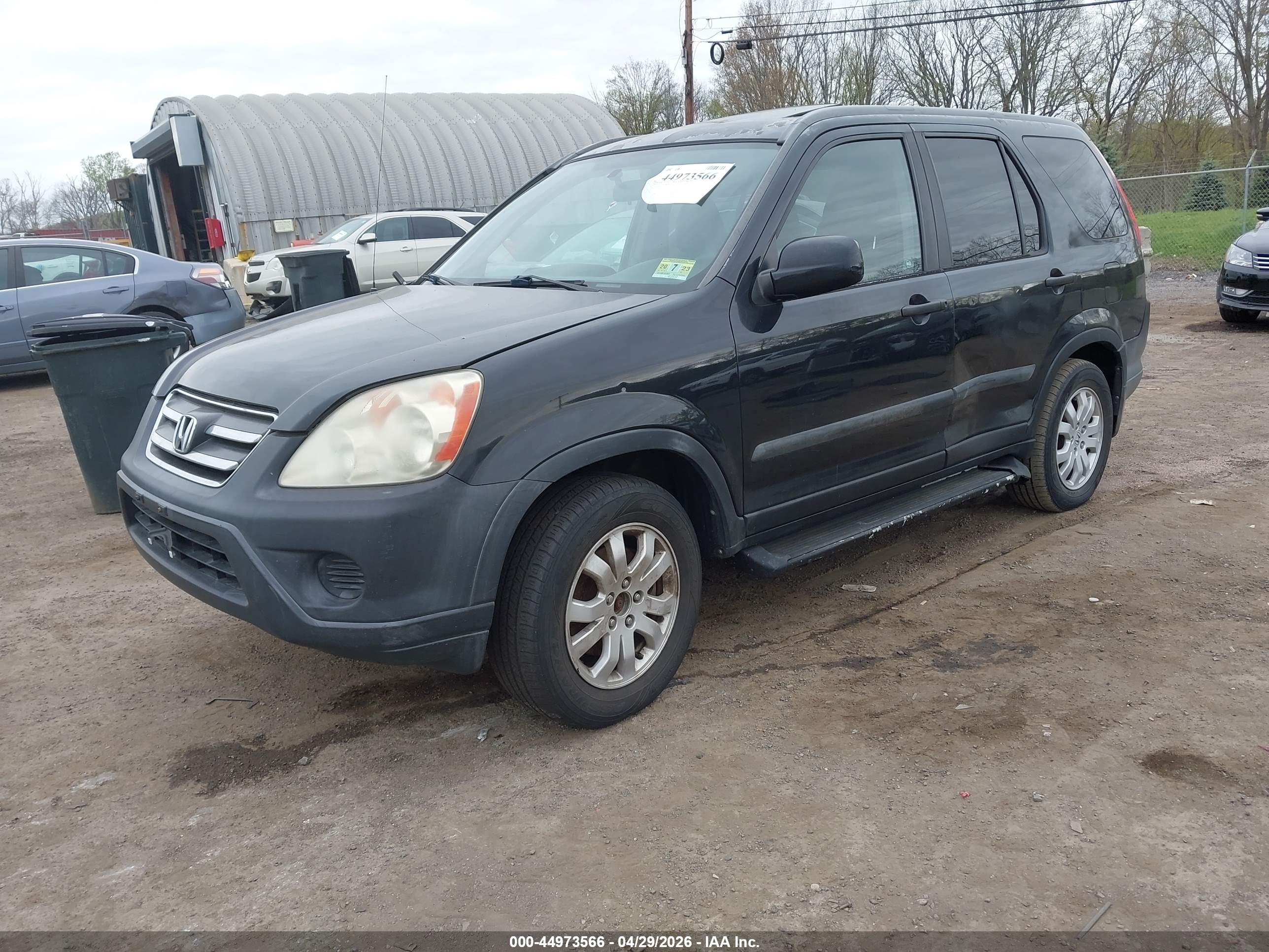 HONDA CR-V image 2