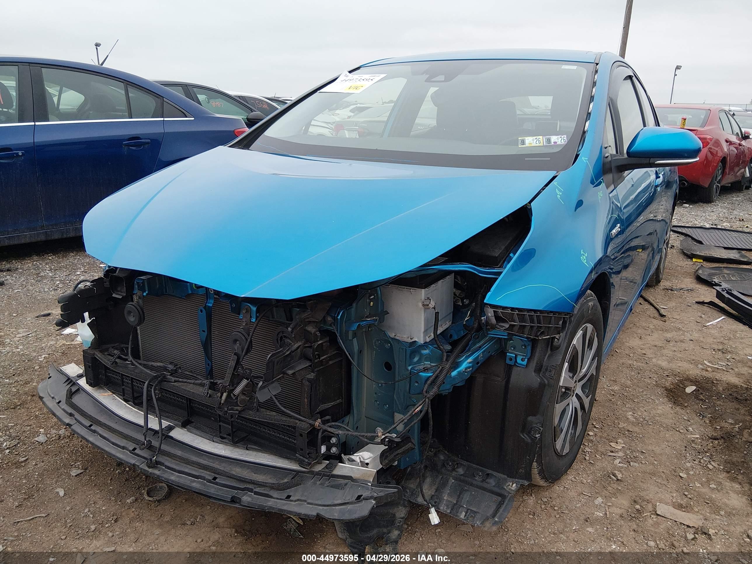 TOYOTA PRIUS image 6