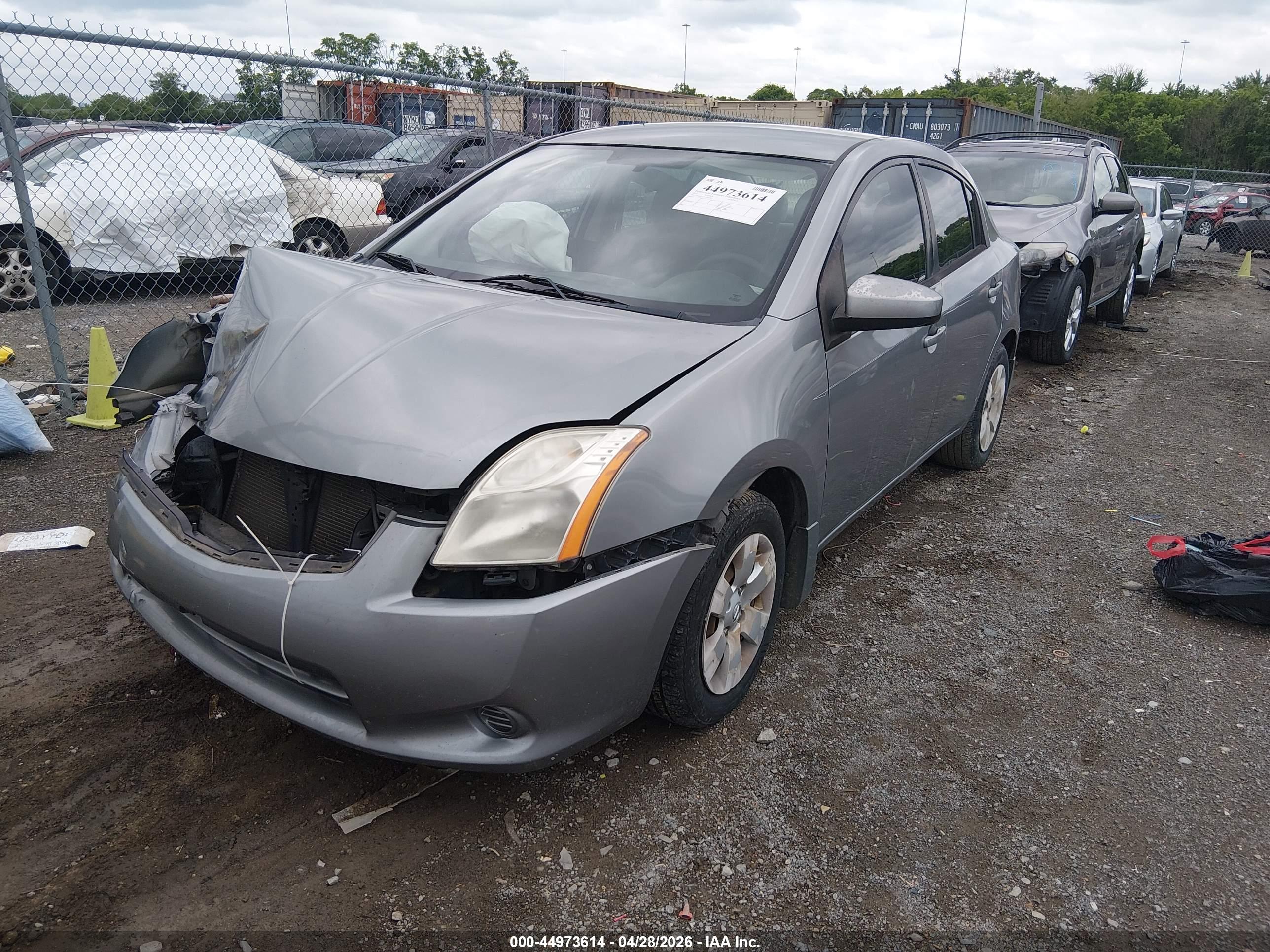 NISSAN SENTRA image 2