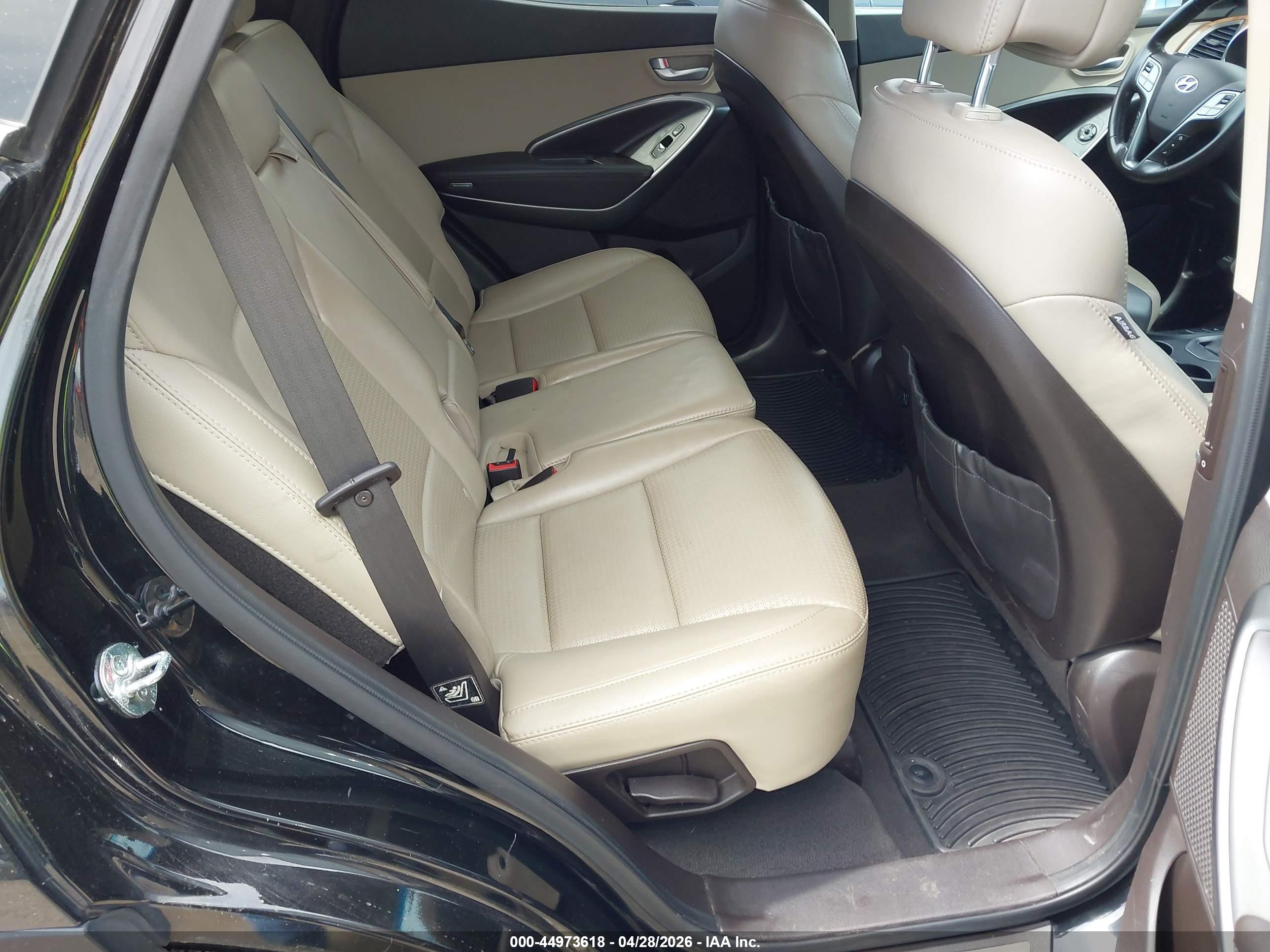 HYUNDAI SANTA image 8
