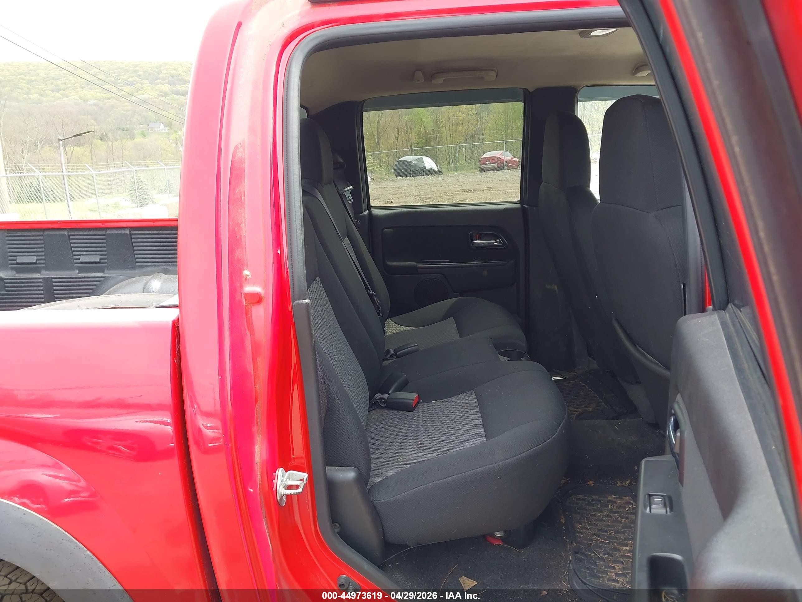 CHEVROLET COLORADO image 8