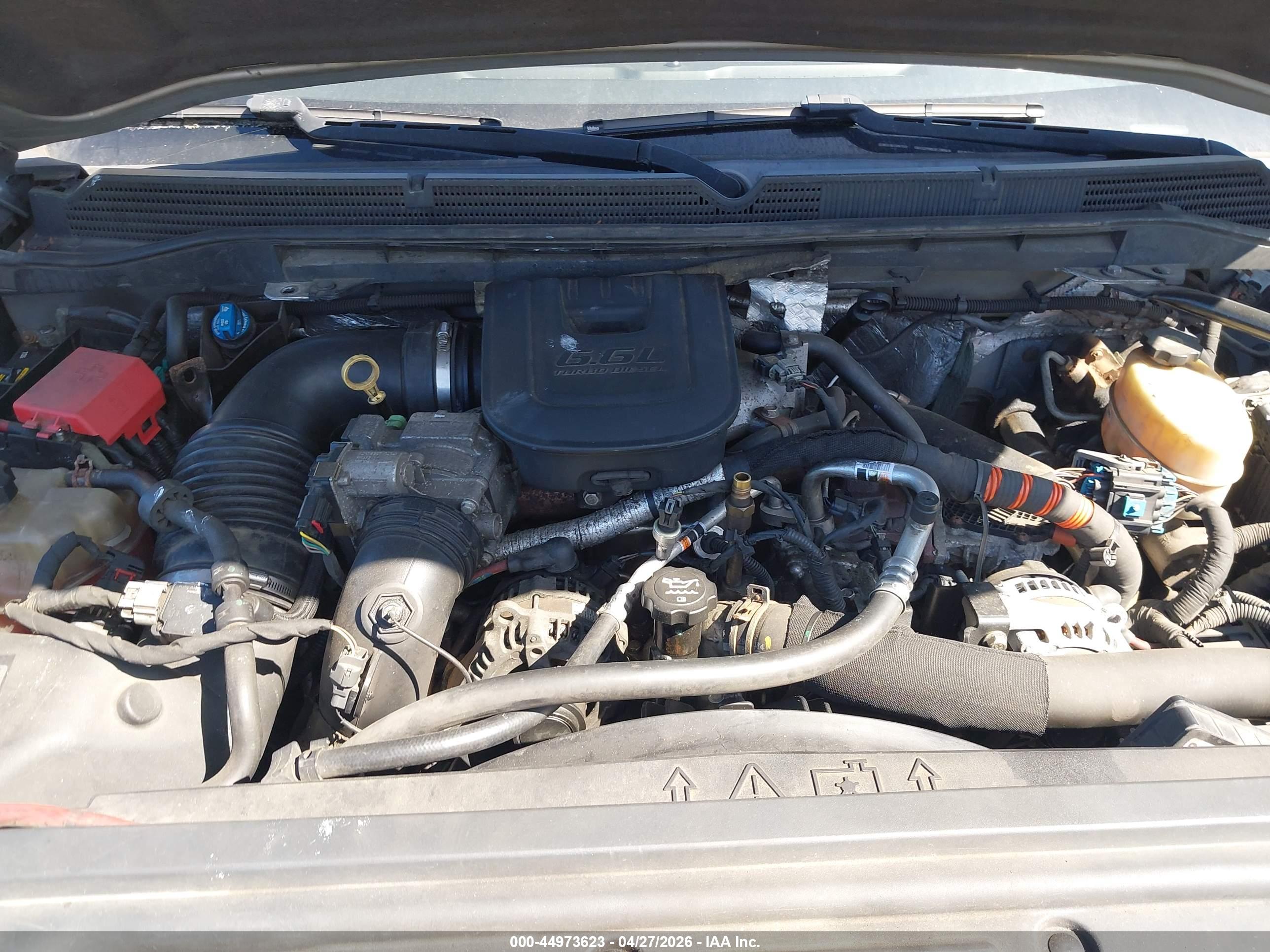 GMC SIERRA image 10
