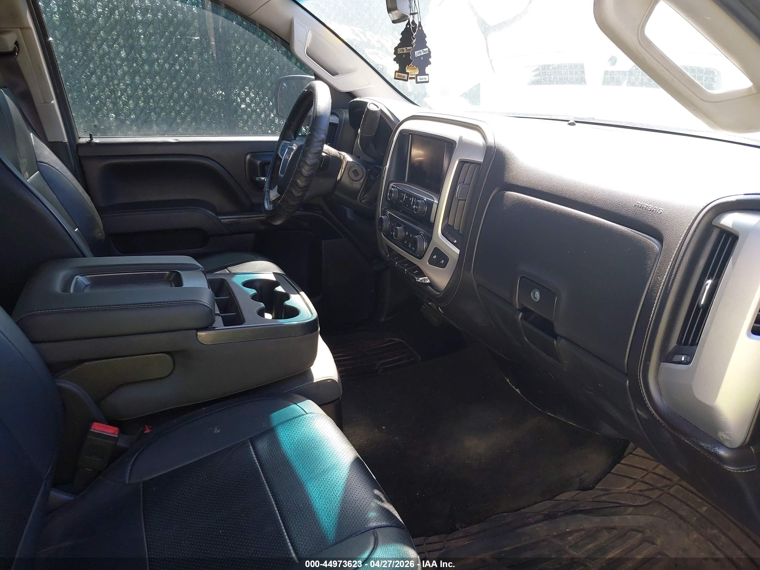 GMC SIERRA image 5