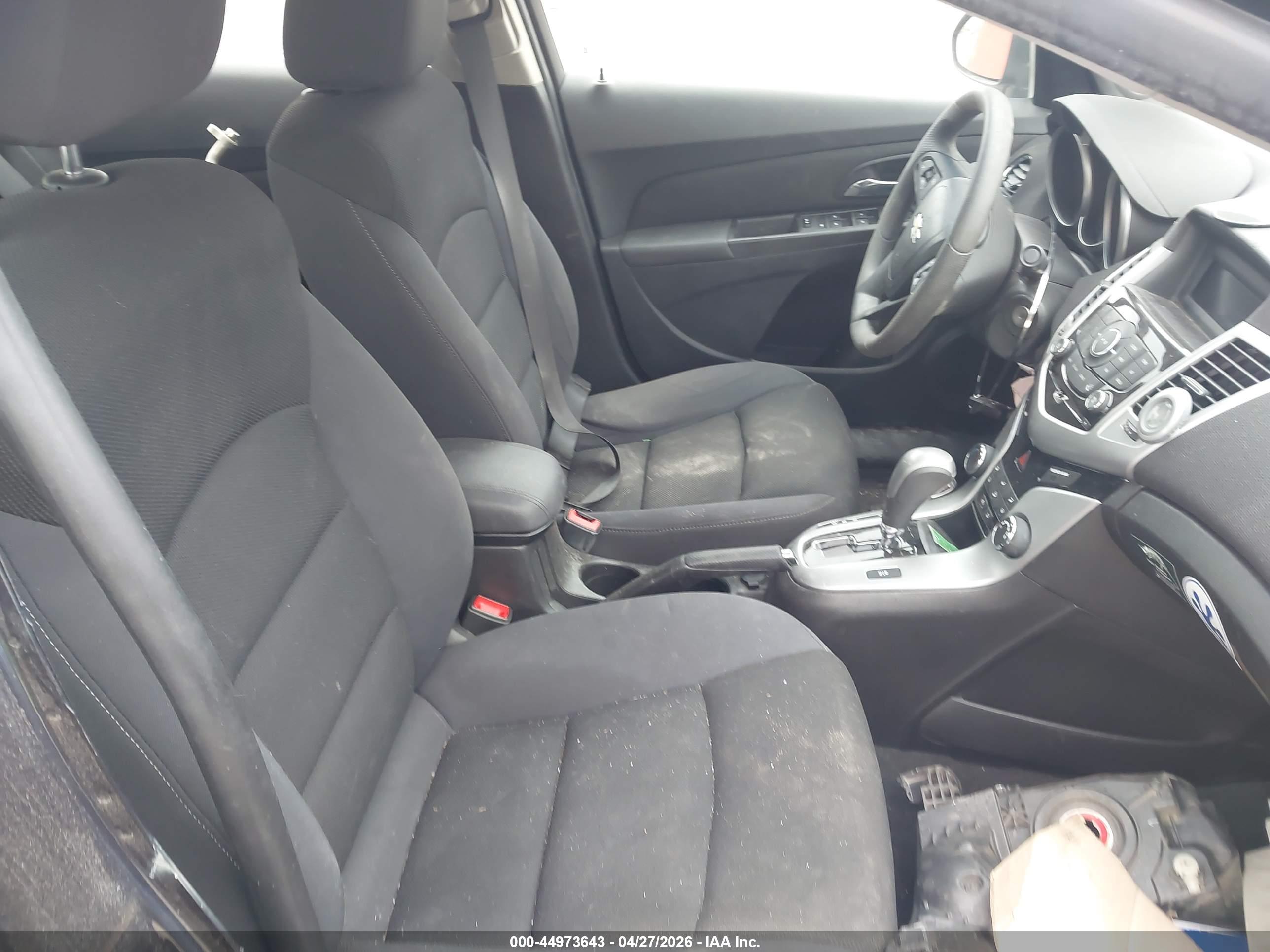 CHEVROLET CRUZE image 5