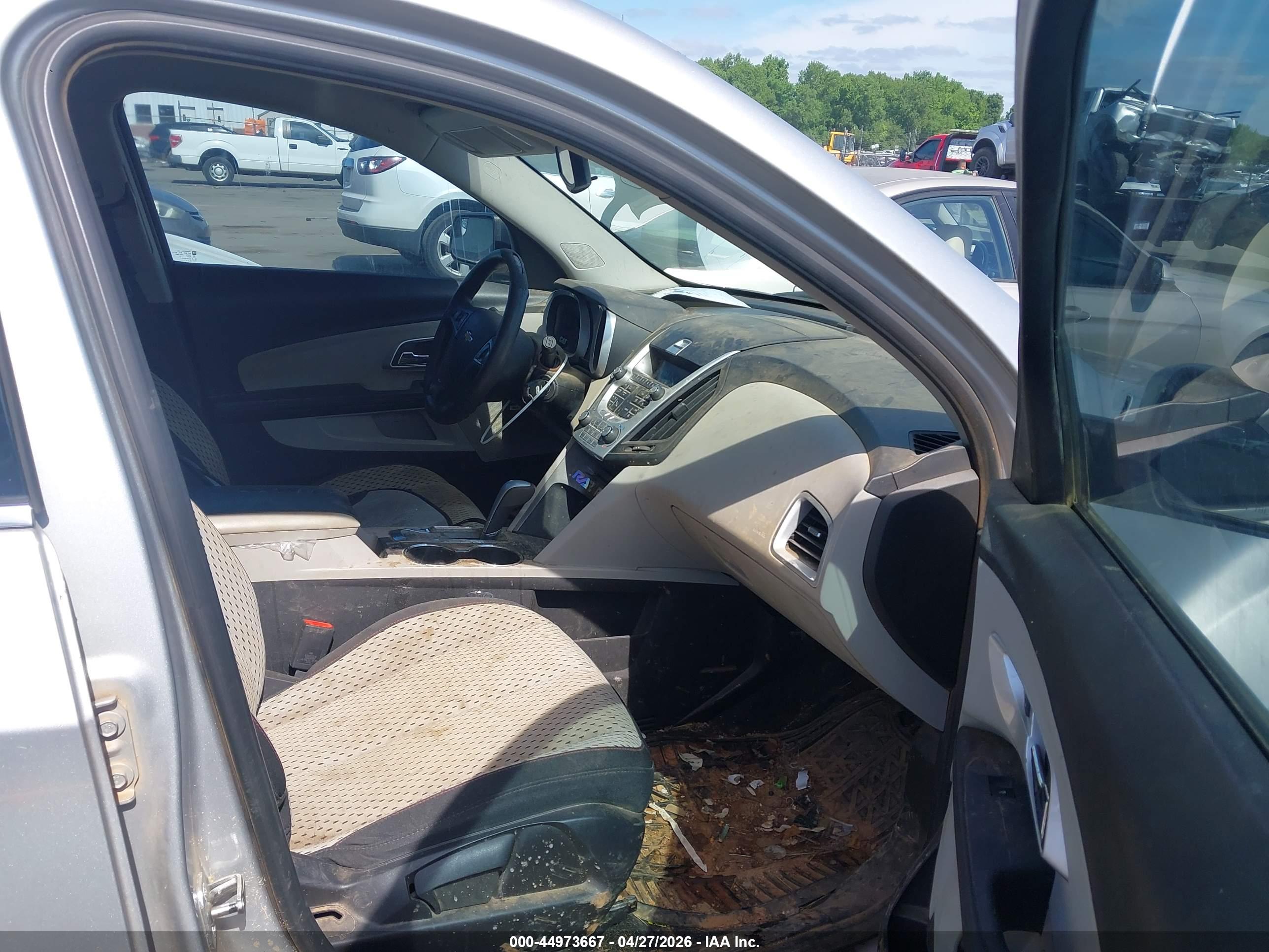 CHEVROLET EQUINOX image 5
