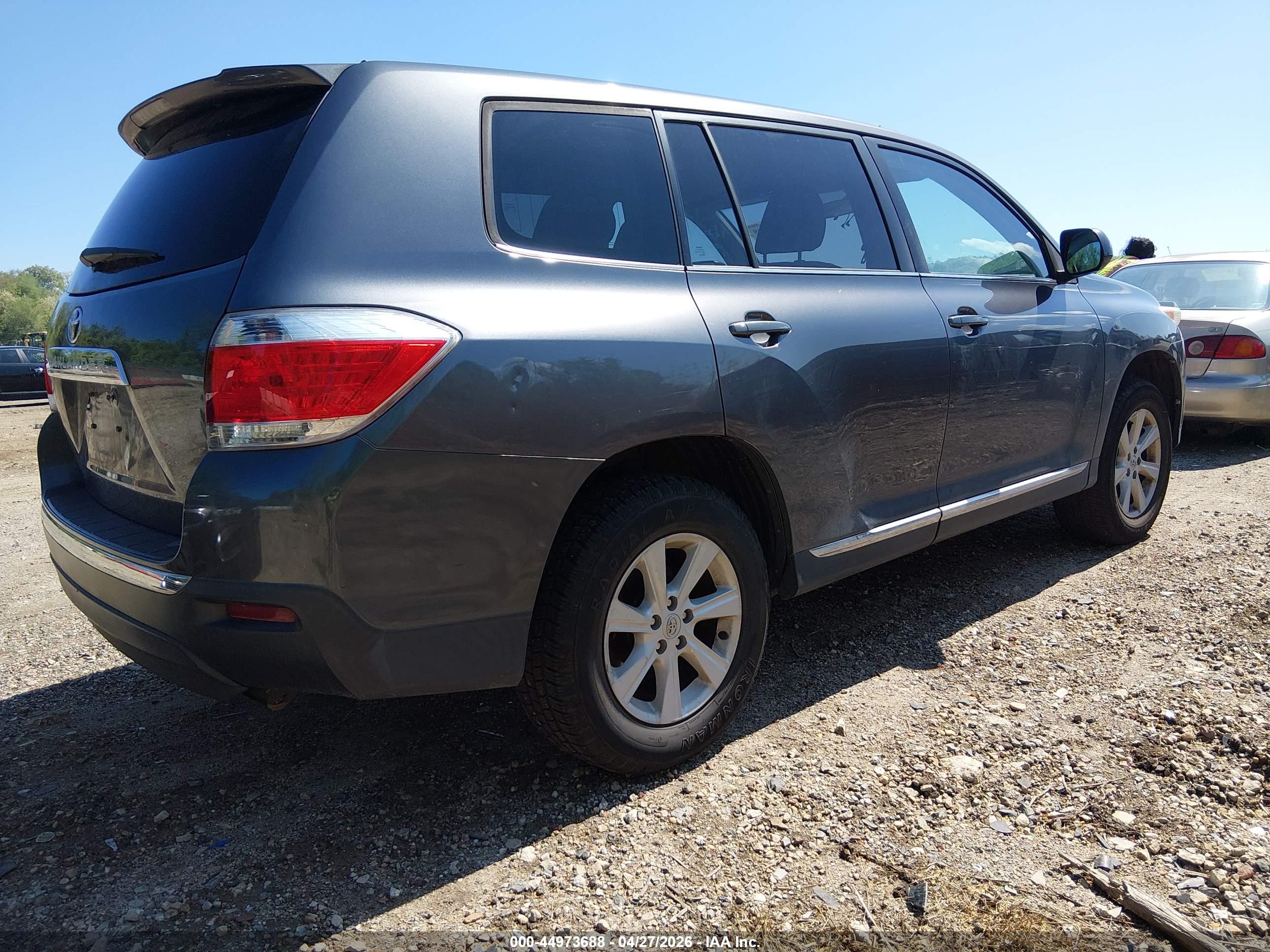 TOYOTA HIGHLANDER image 4