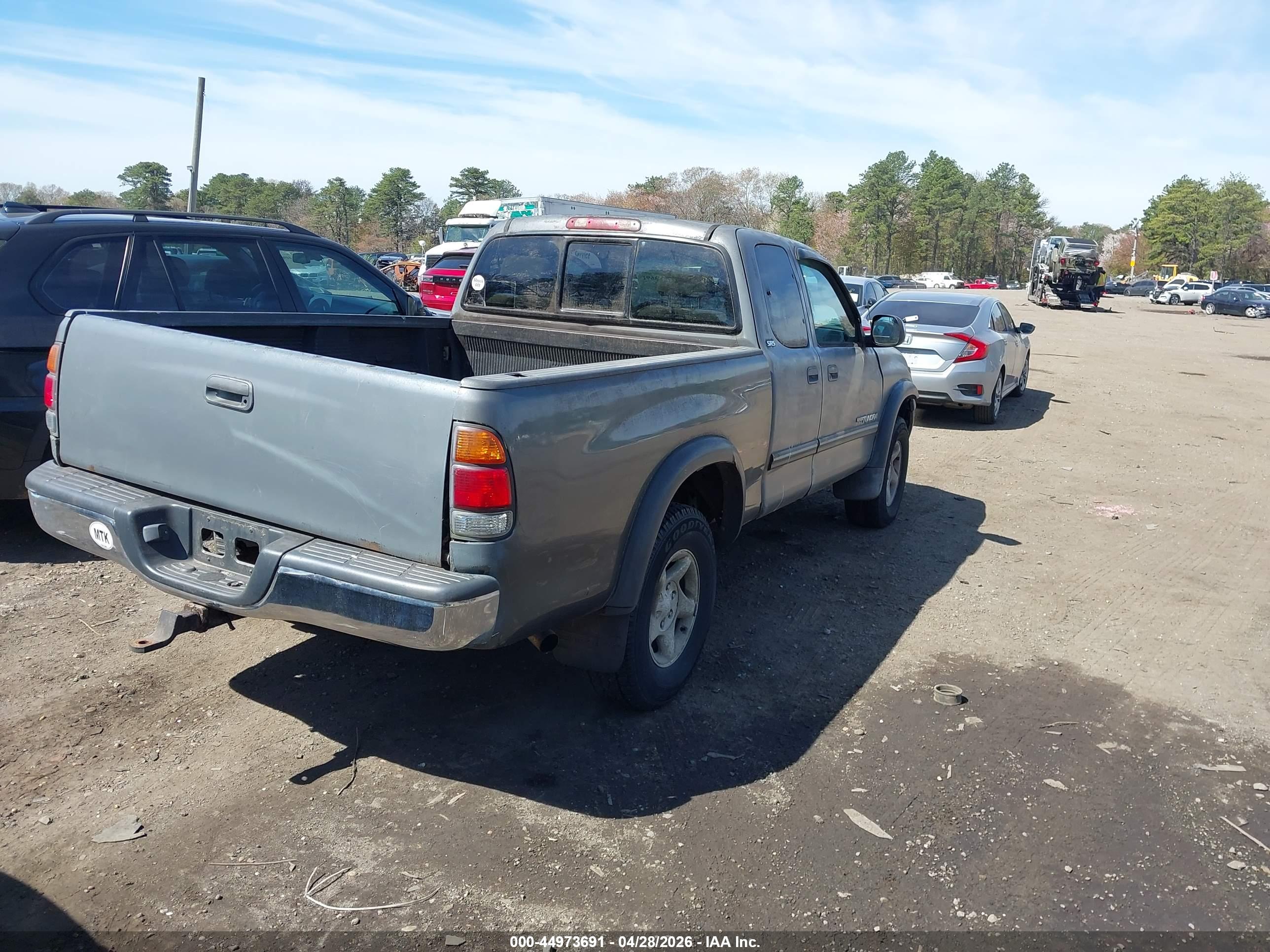 TOYOTA TUNDRA image 4