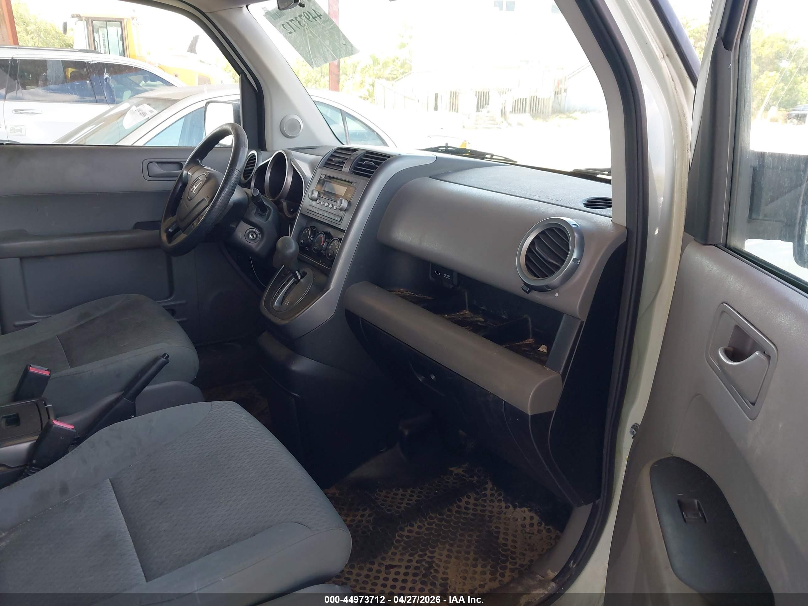 HONDA ELEMENT image 5