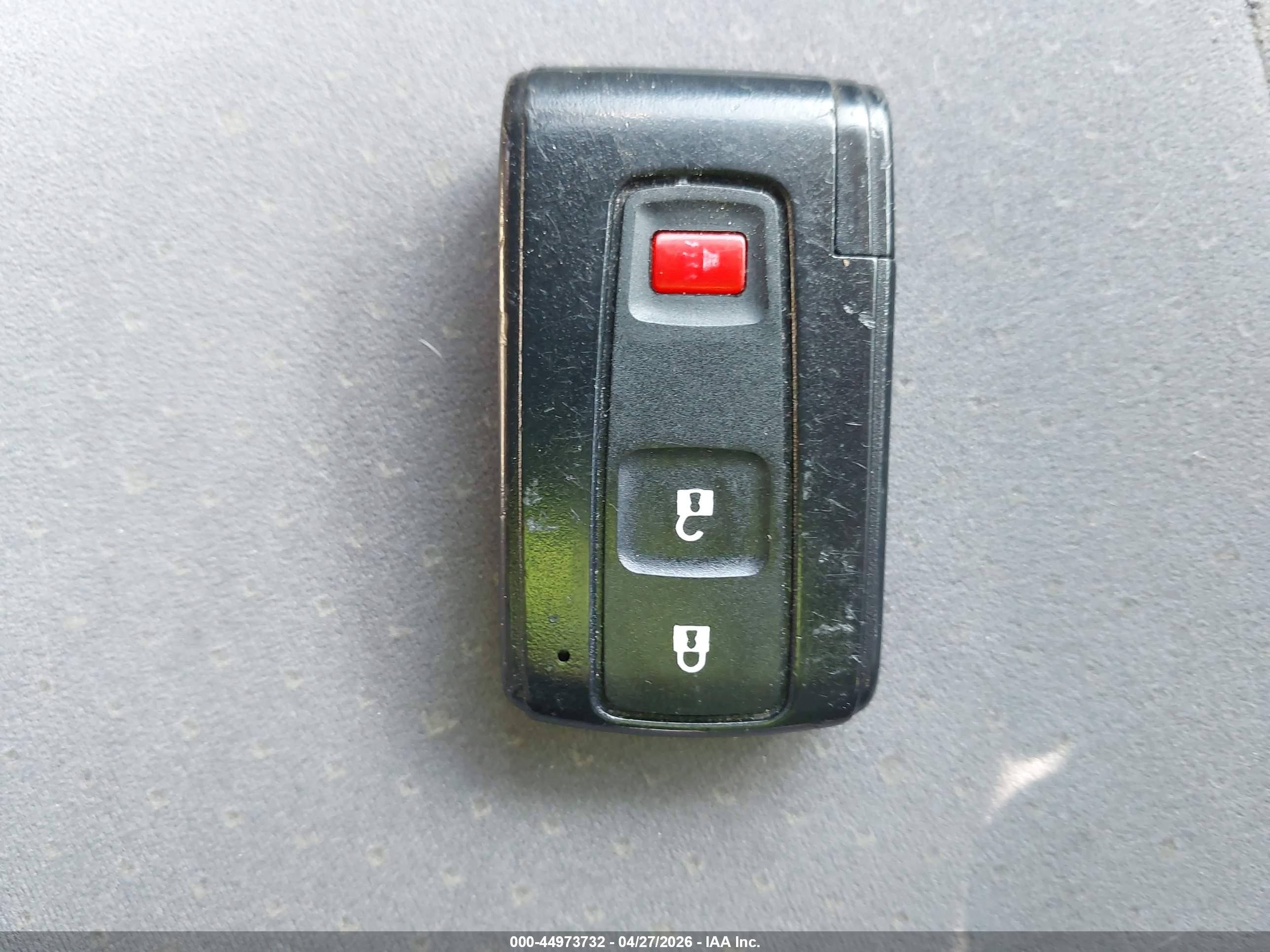 TOYOTA PRIUS image 11