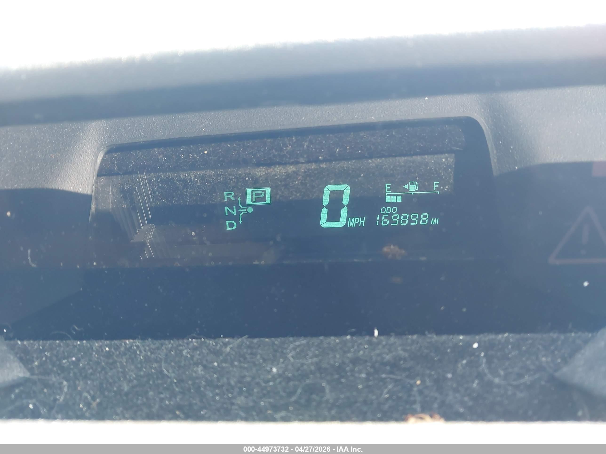 TOYOTA PRIUS image 7