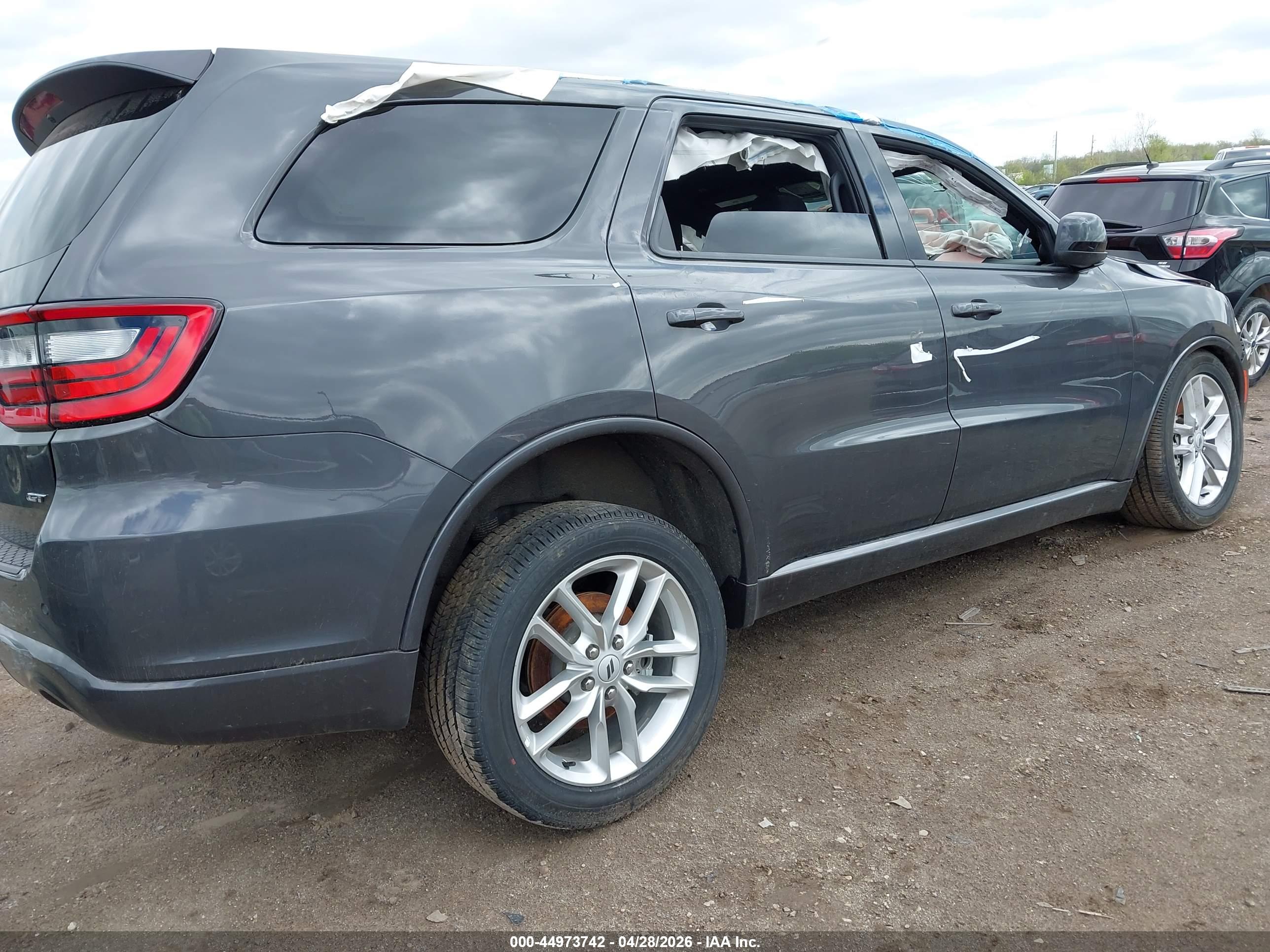 DODGE DURANGO image 4