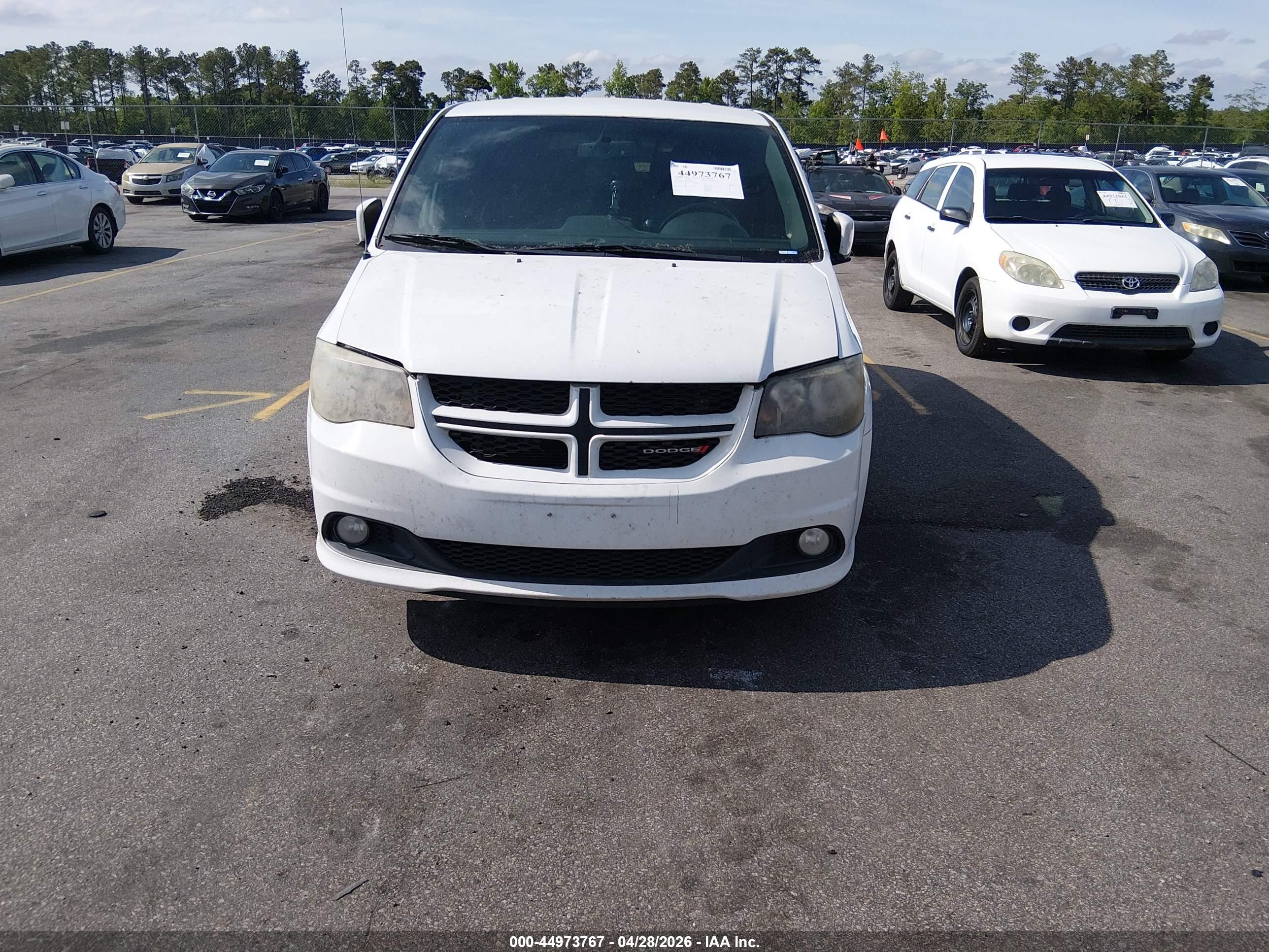 DODGE GRAND image 6