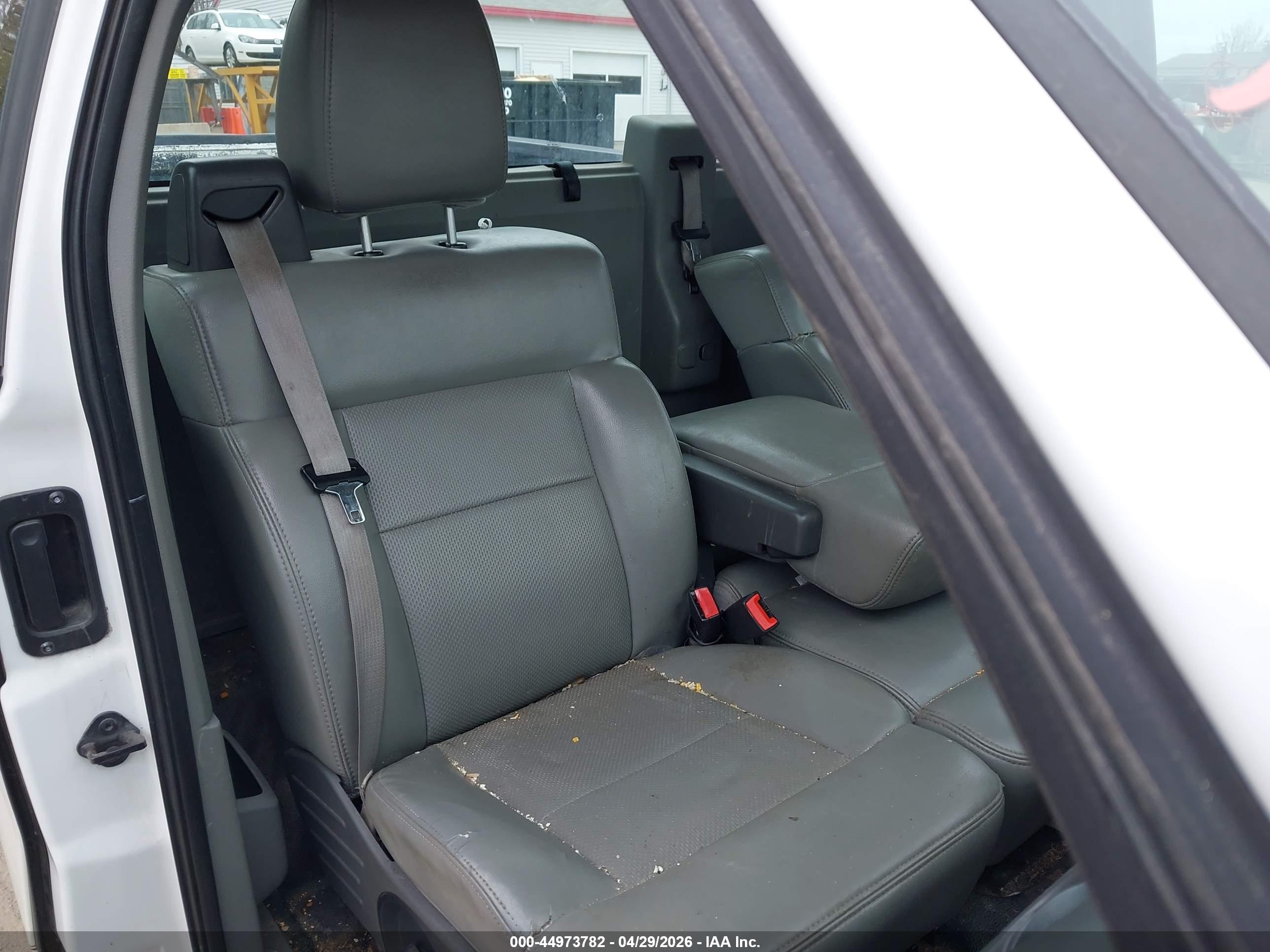 FORD F-150 image 8