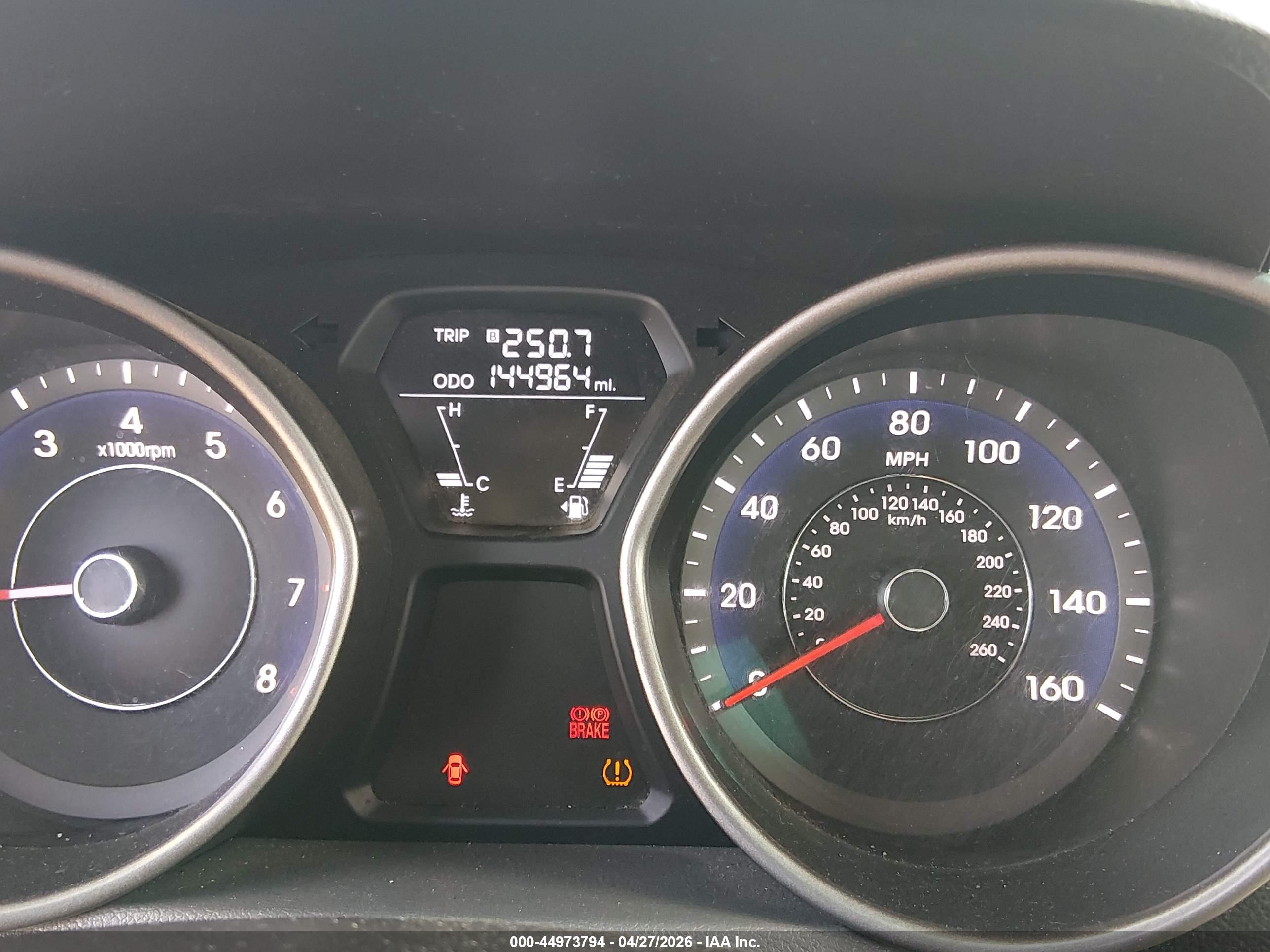 HYUNDAI ELANTRA image 7