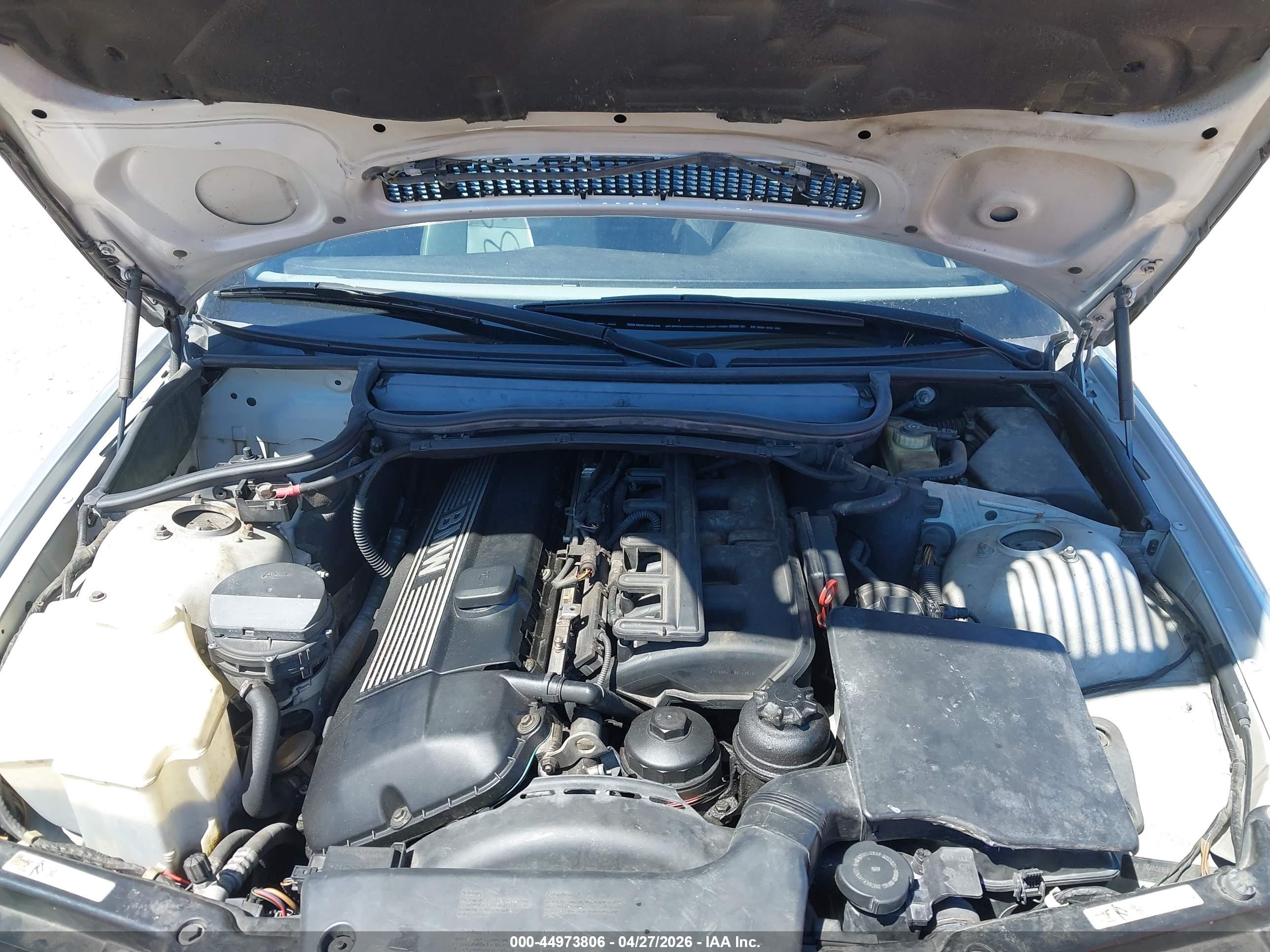 BMW 330CI image 10
