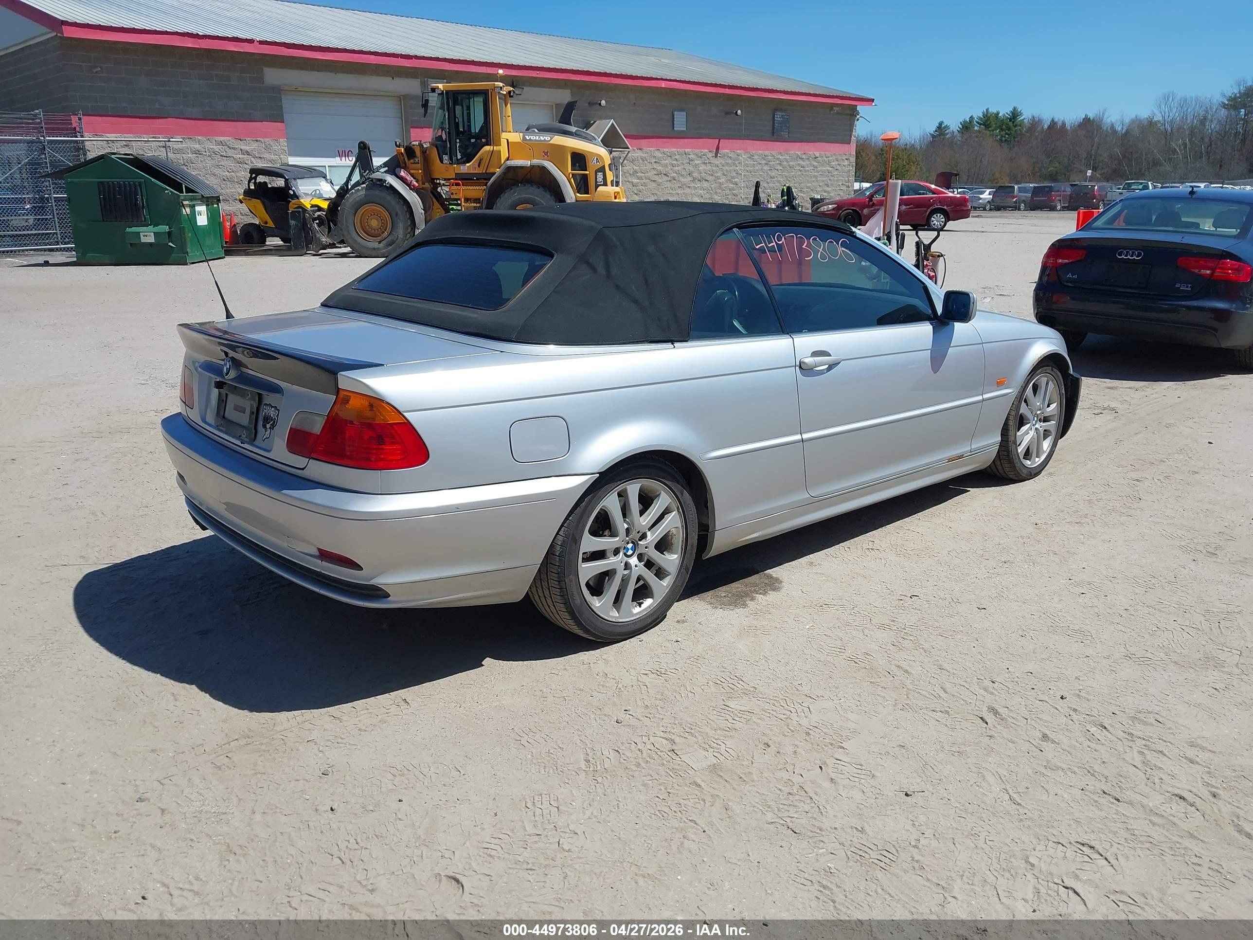 BMW 330CI image 4