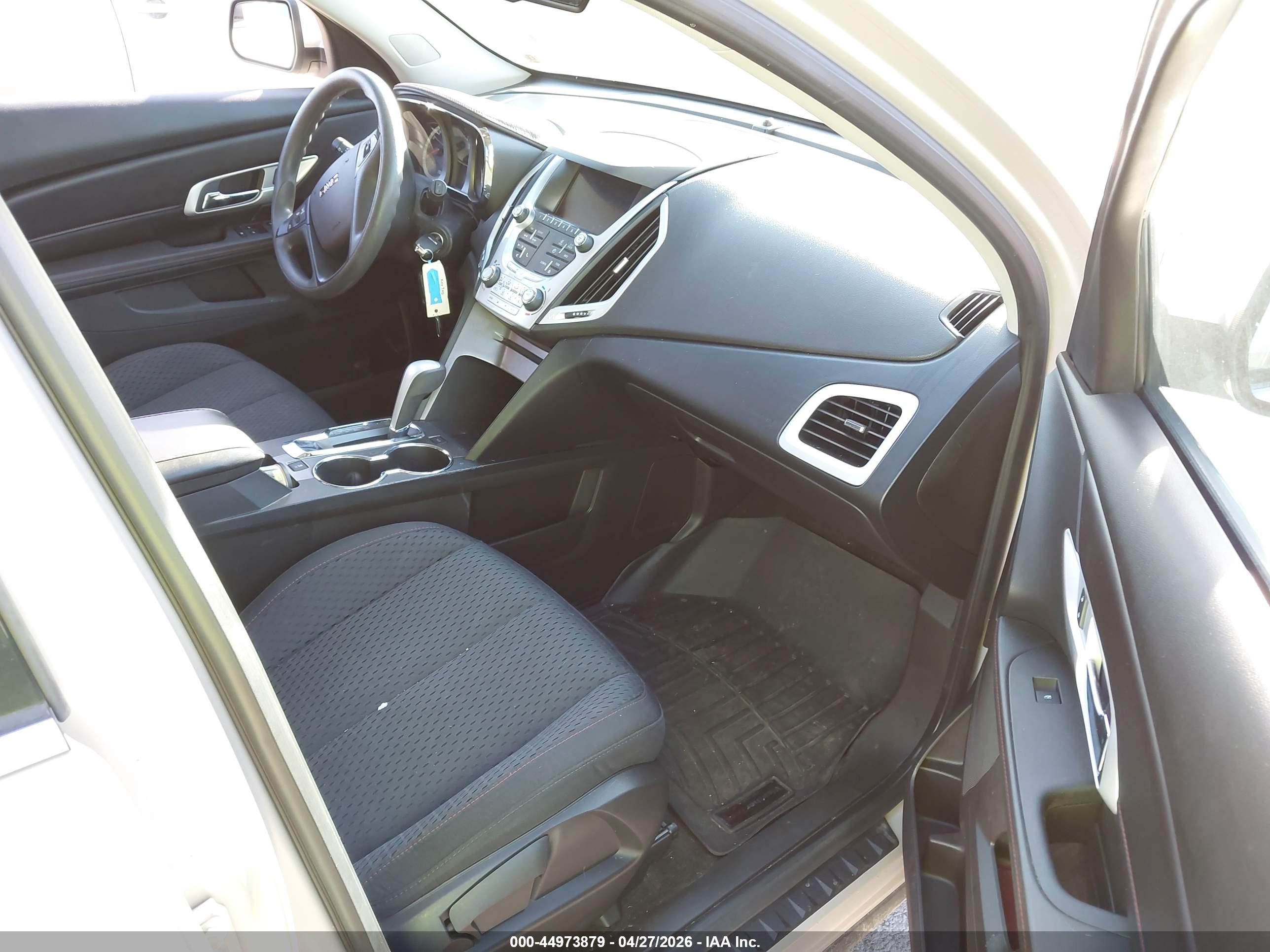 GMC TERRAIN image 5