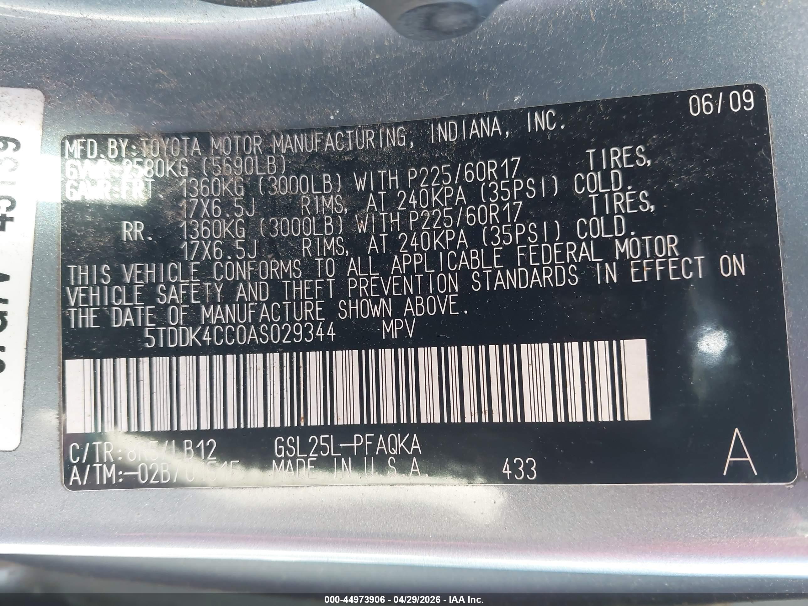 TOYOTA SIENNA image 9