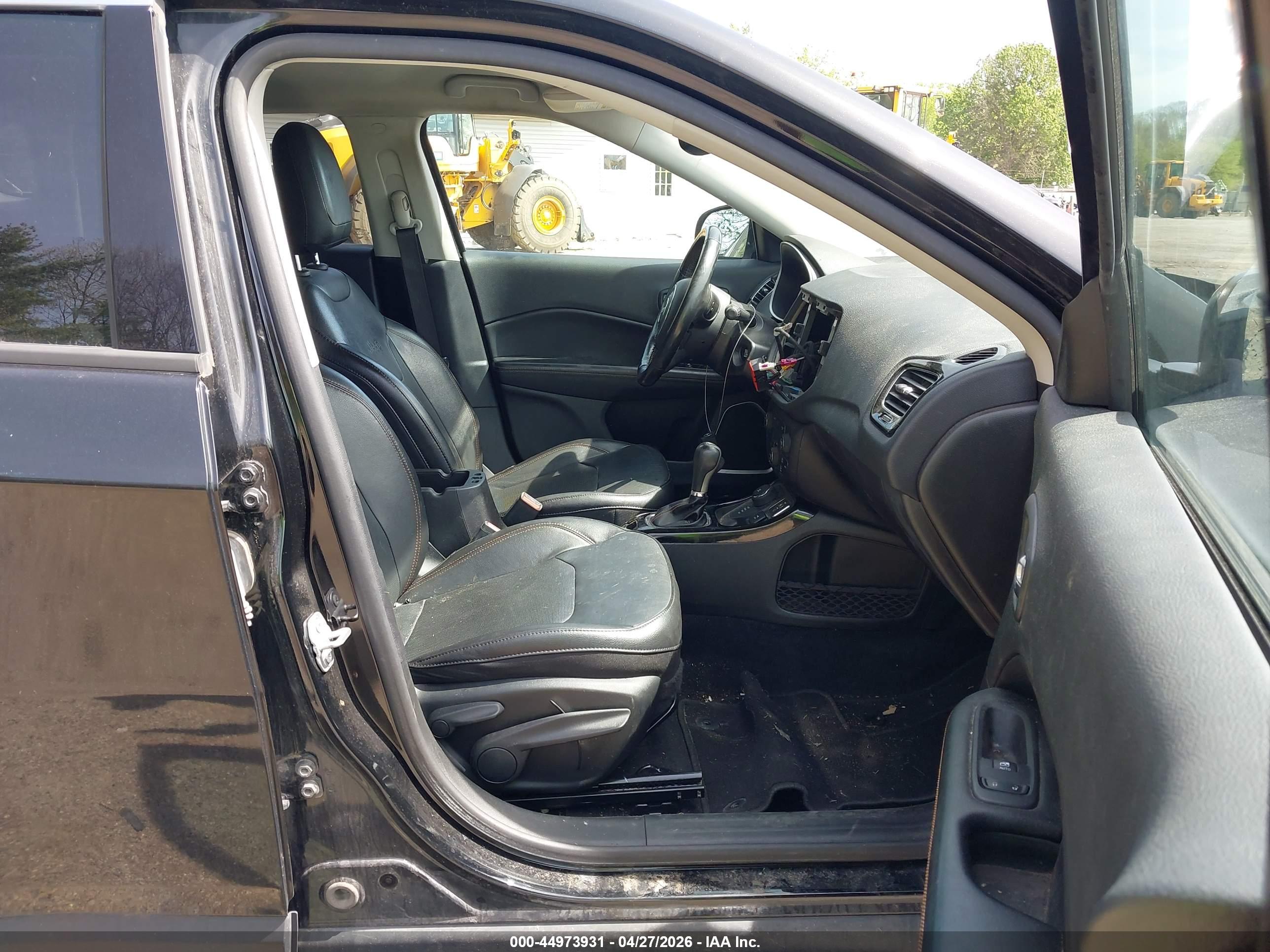 JEEP COMPASS image 5