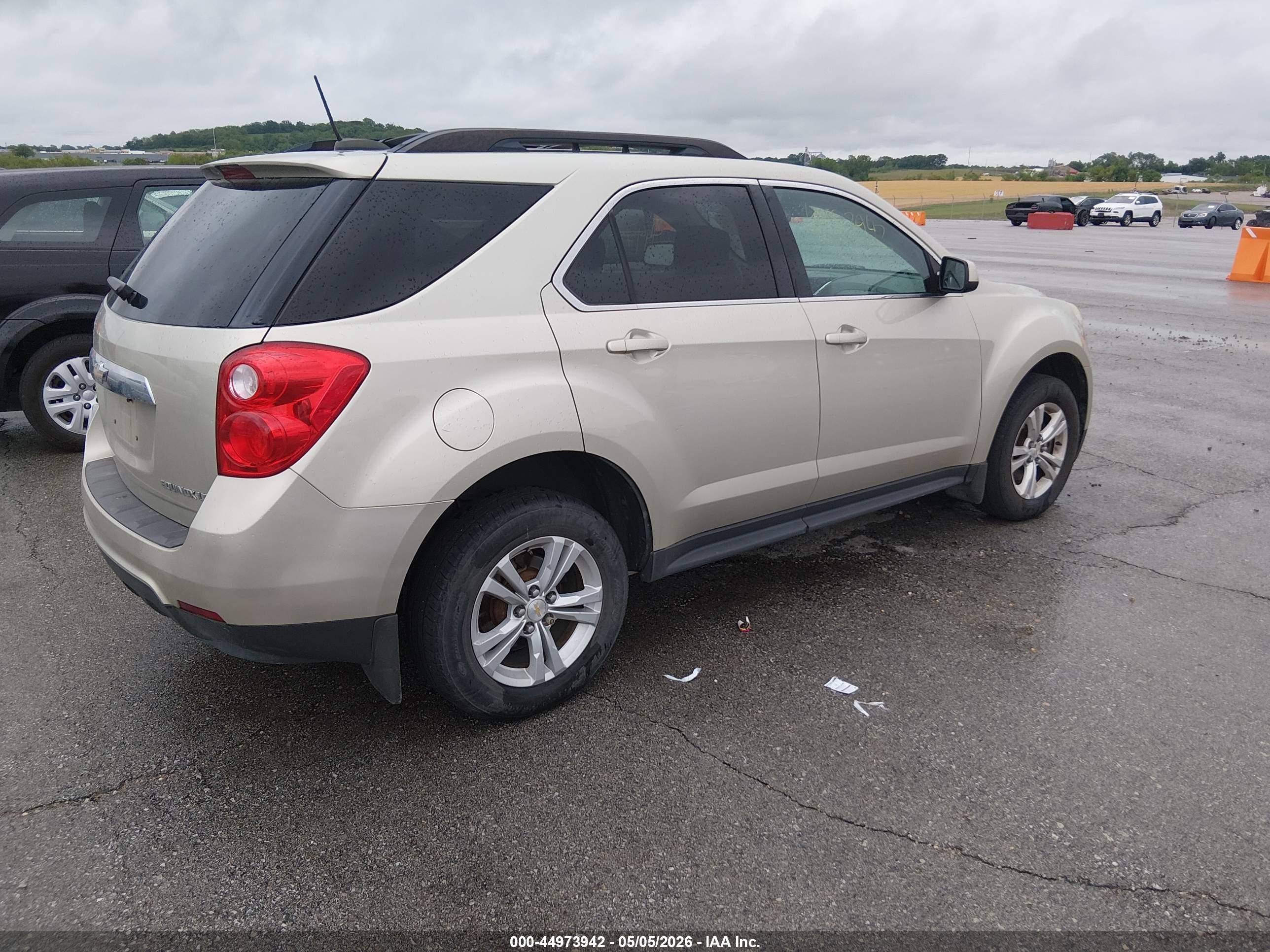 CHEVROLET EQUINOX image 4