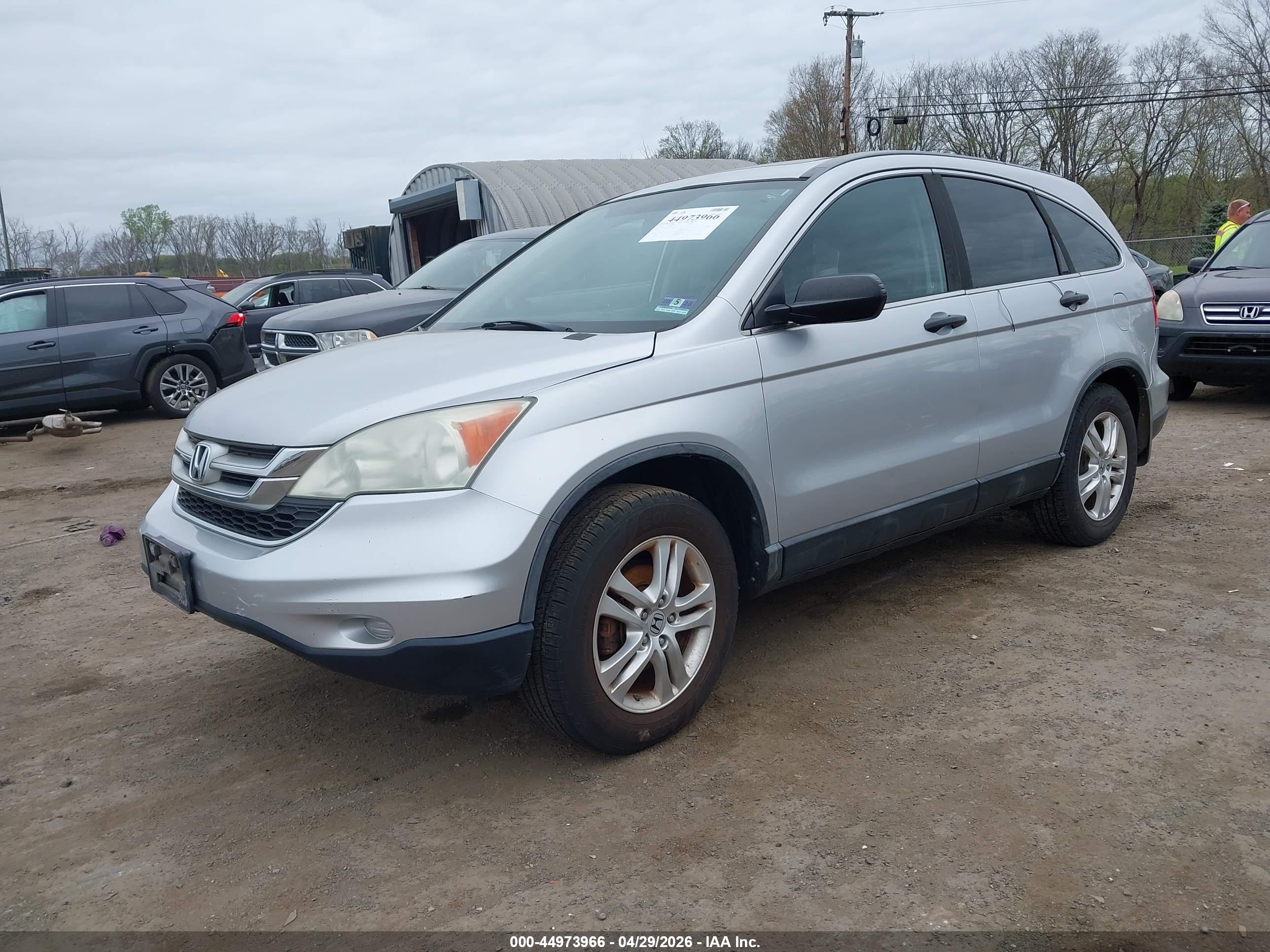 HONDA CR-V image 2