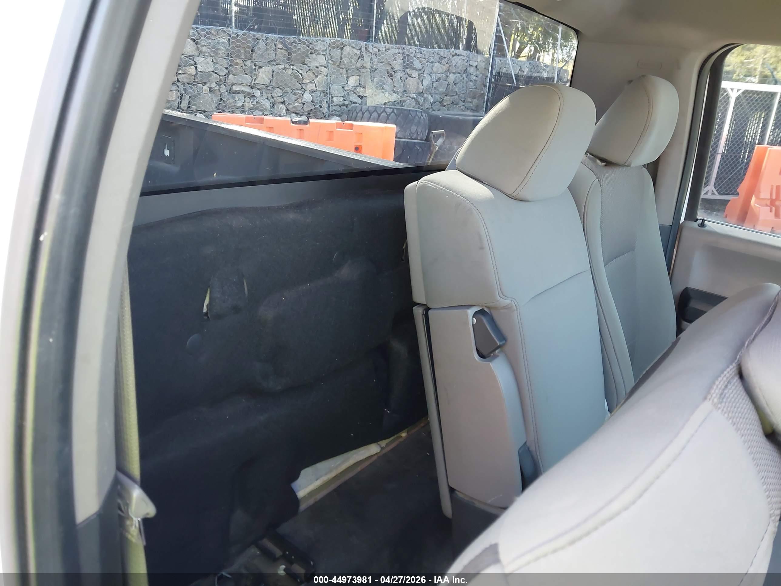 FORD F-350 image 8