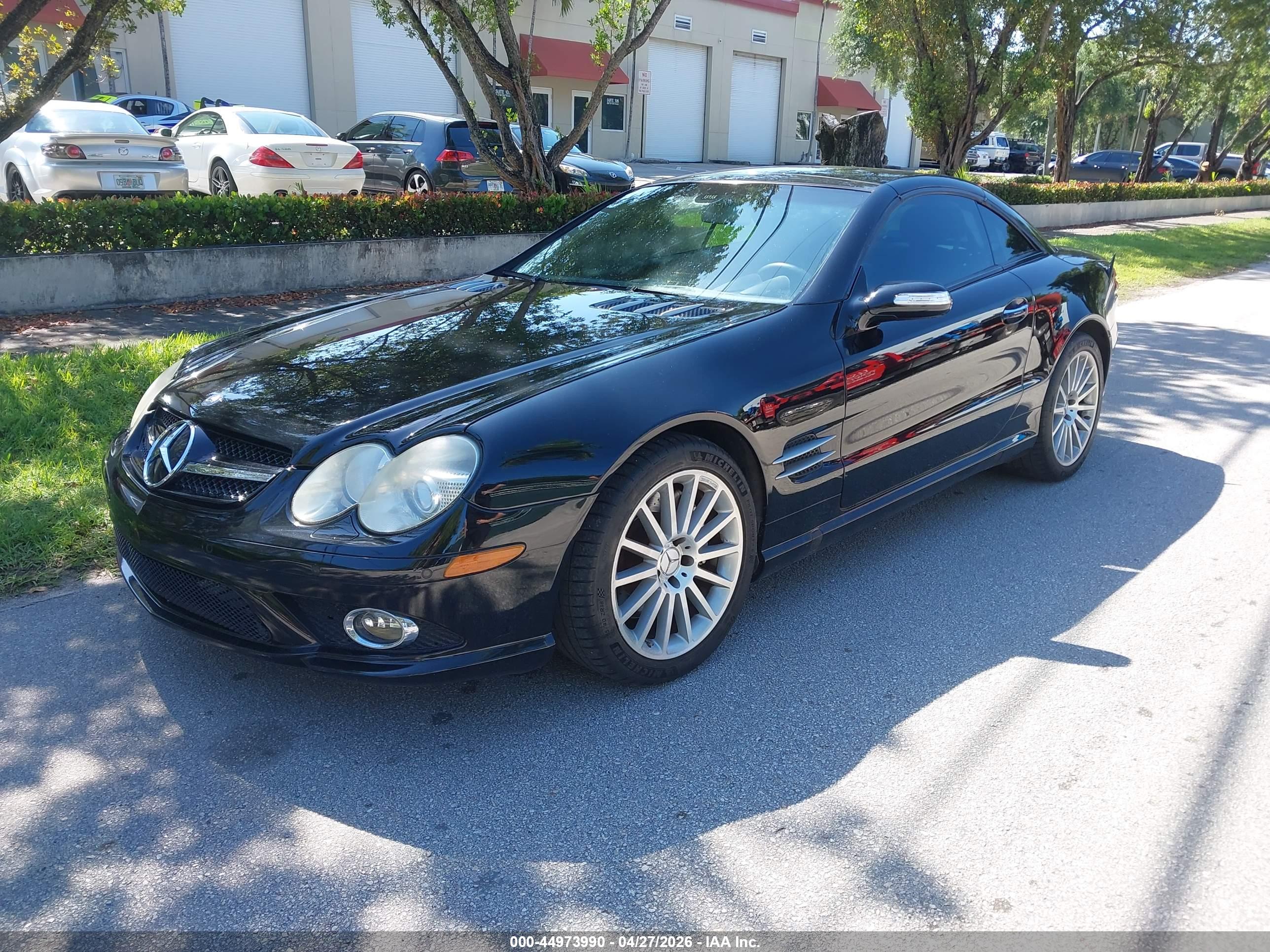 MERCEDES-BENZ SL image 2