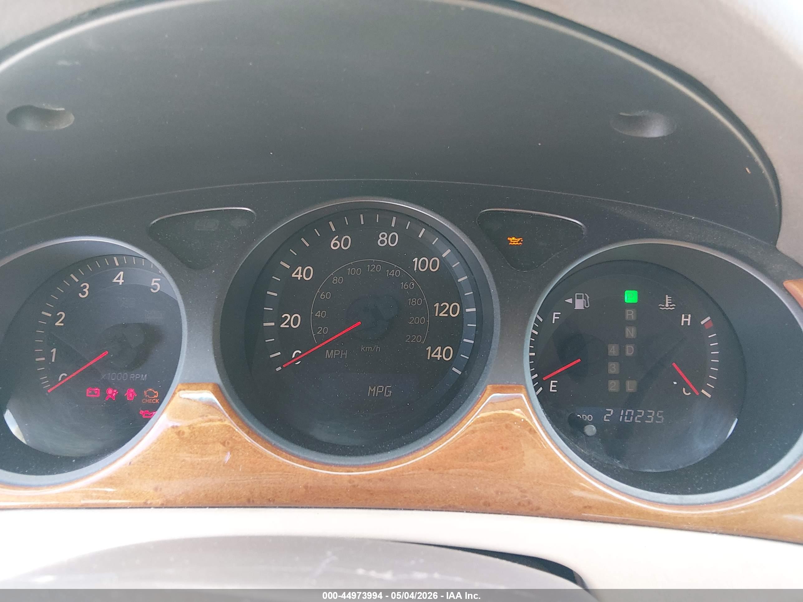 LEXUS ES image 7