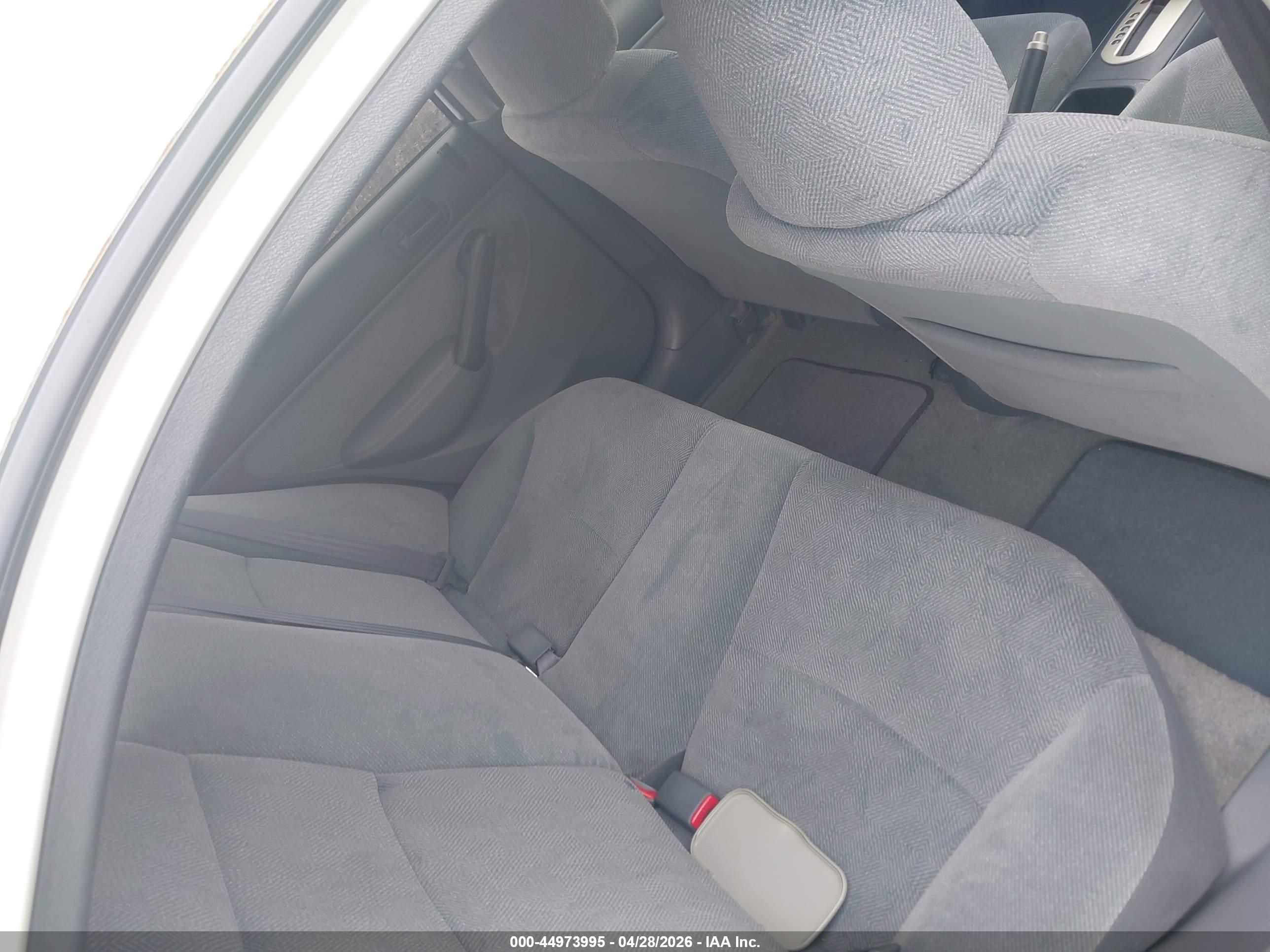 HONDA CIVIC image 8
