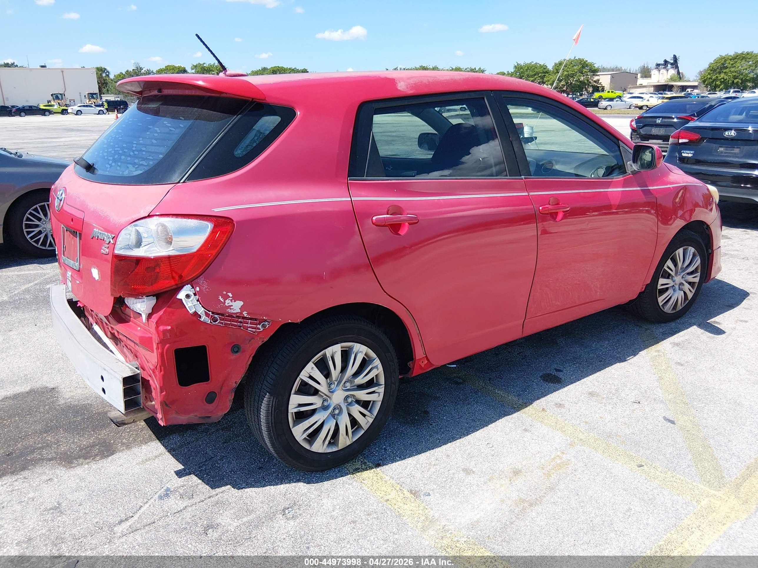 TOYOTA MATRIX image 4